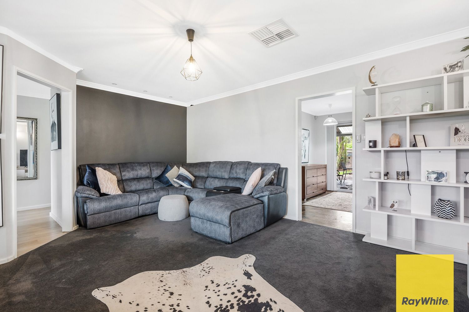 79 Glyndebourne Avenue — photo 14 of 30