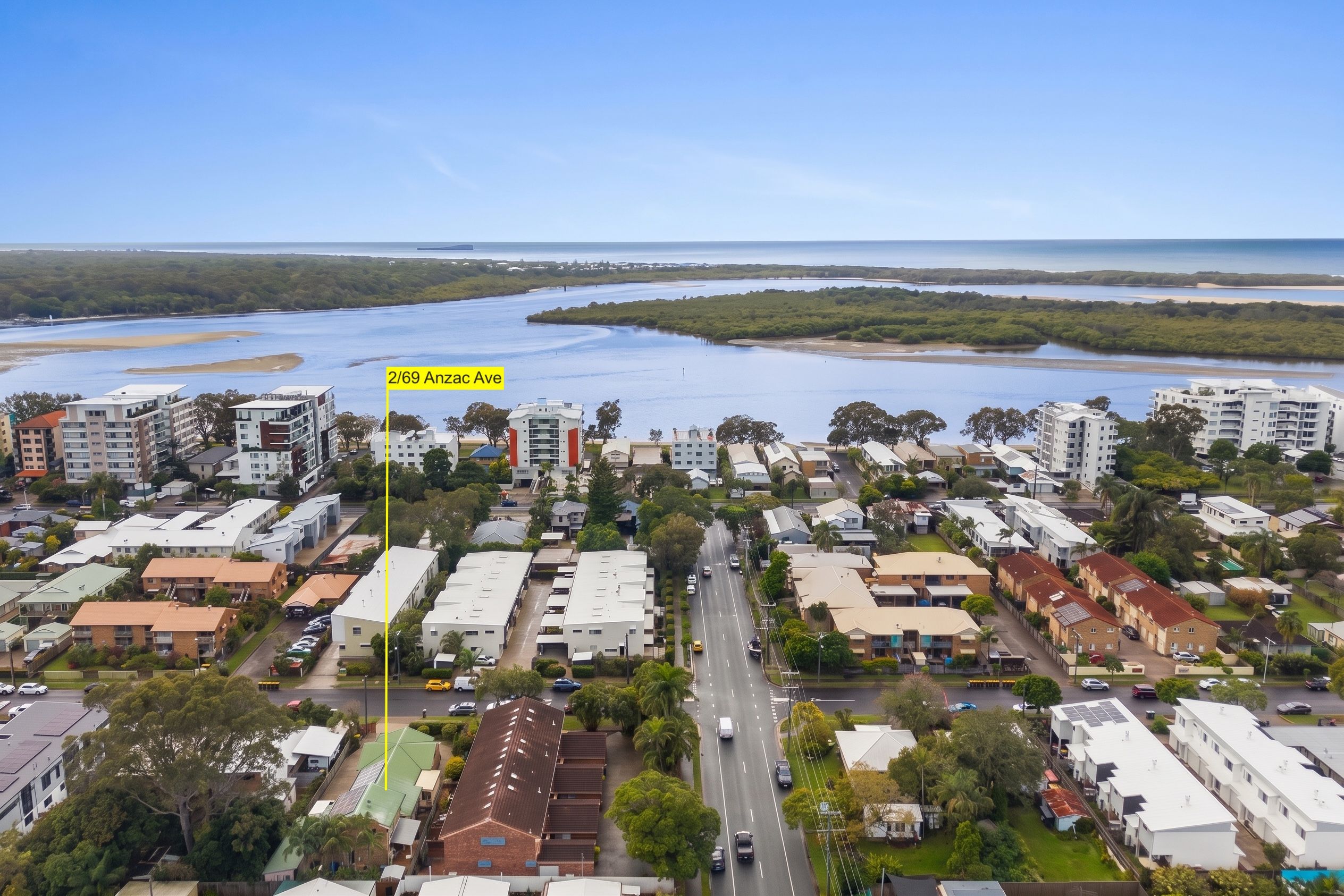 2/69 Anzac Avenue — photo 8 of 17