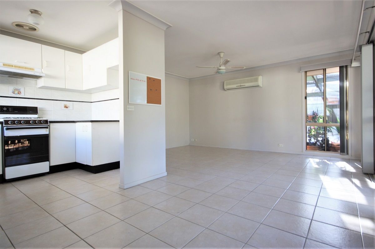 42 Hodges Place, Currans Hill, NSW 2567