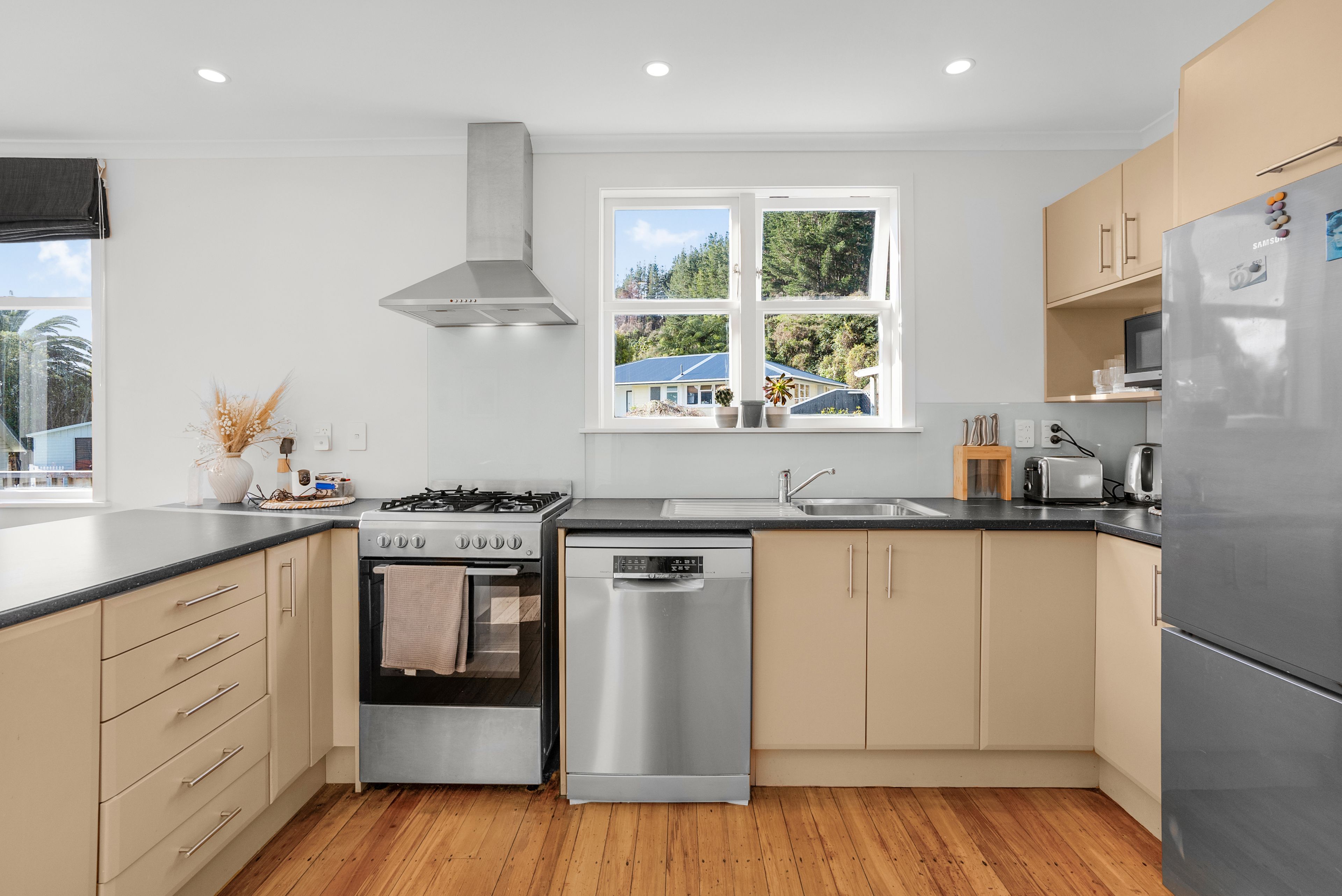 64 Moeraki Road, Maoribank, Upper Hutt City