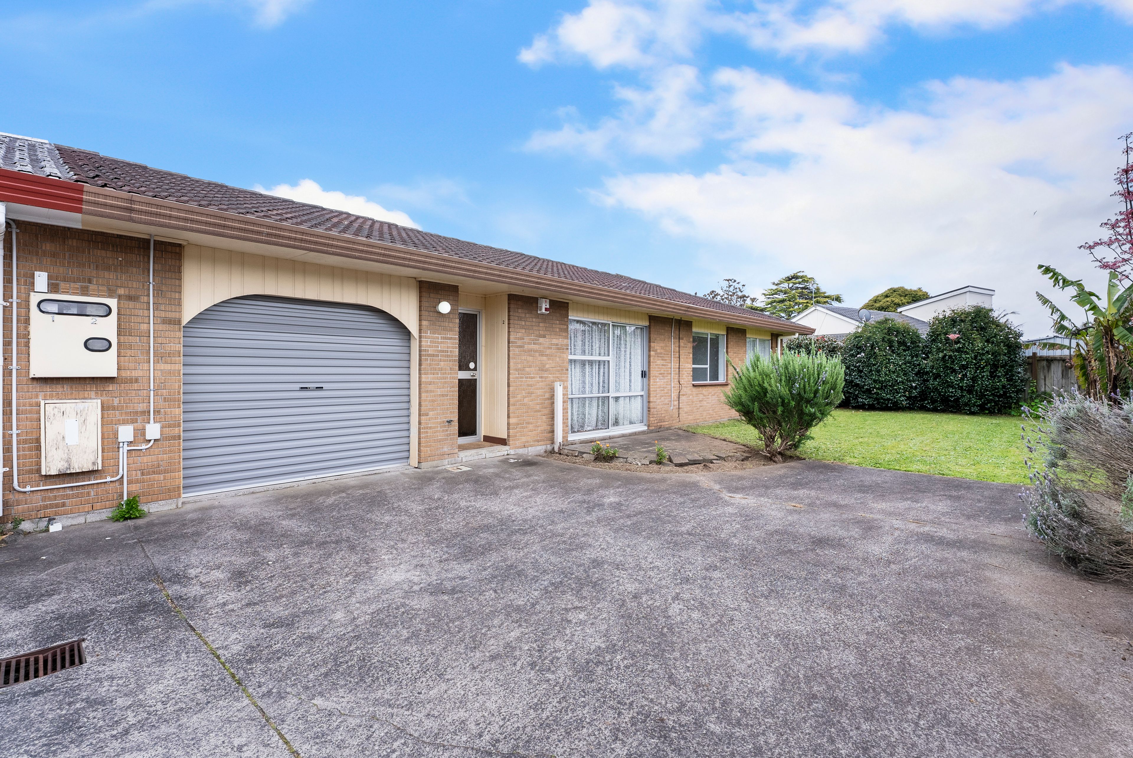 2/24 Waimana Road, Conifer Grove, Manukau City