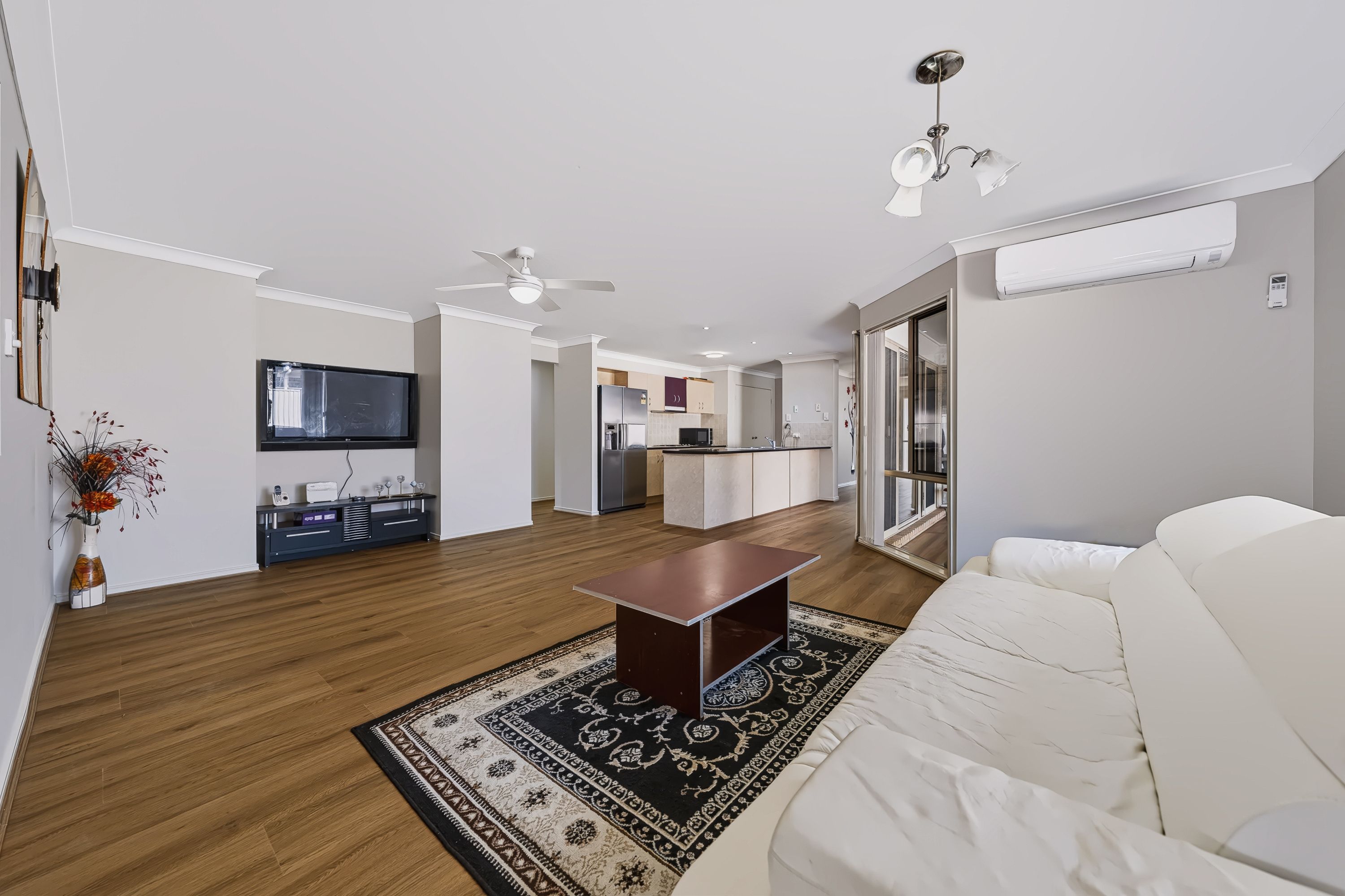 4 Whitfield Crescent — photo 7 of 24