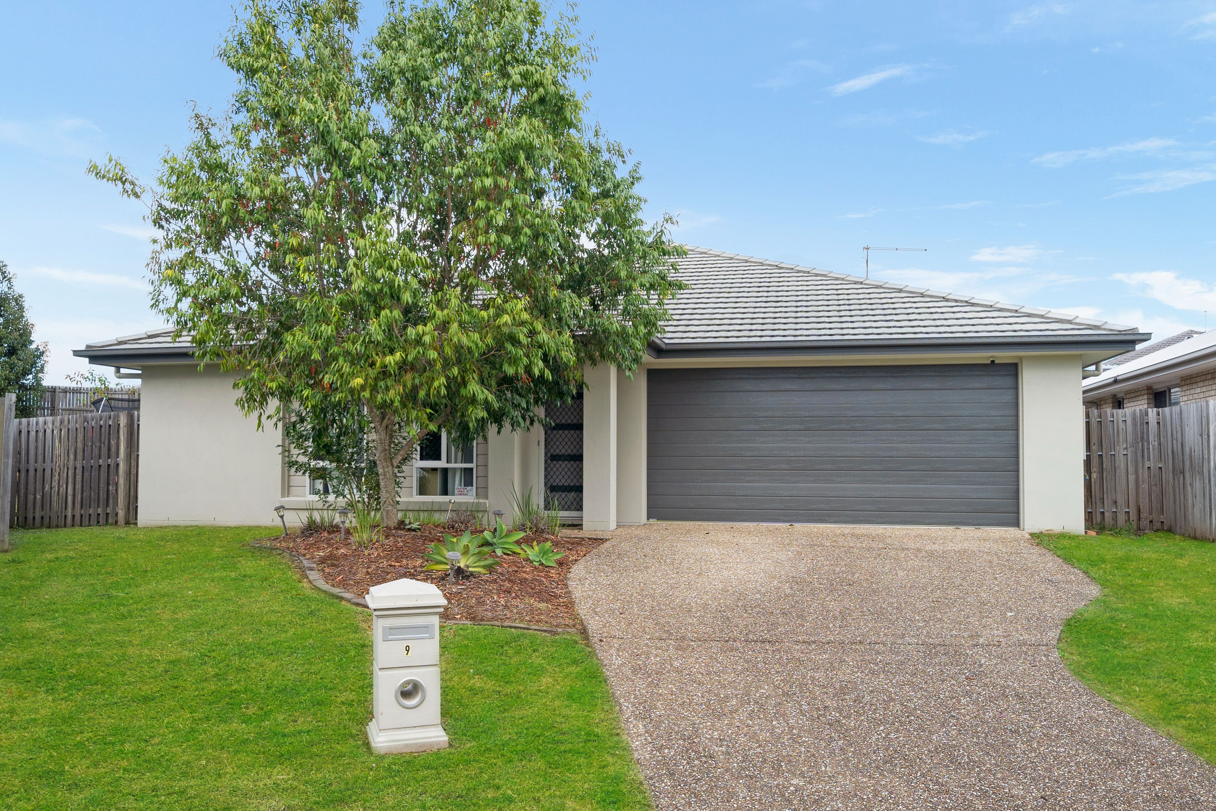 9 Seawest Street, Yarrabilba, QLD 4207