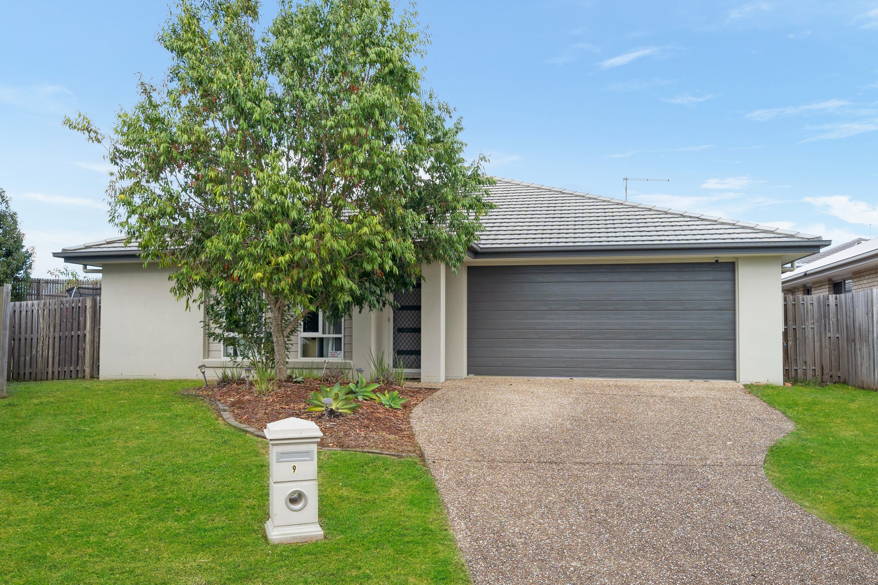 9 Seawest Street, Yarrabilba, QLD 4207