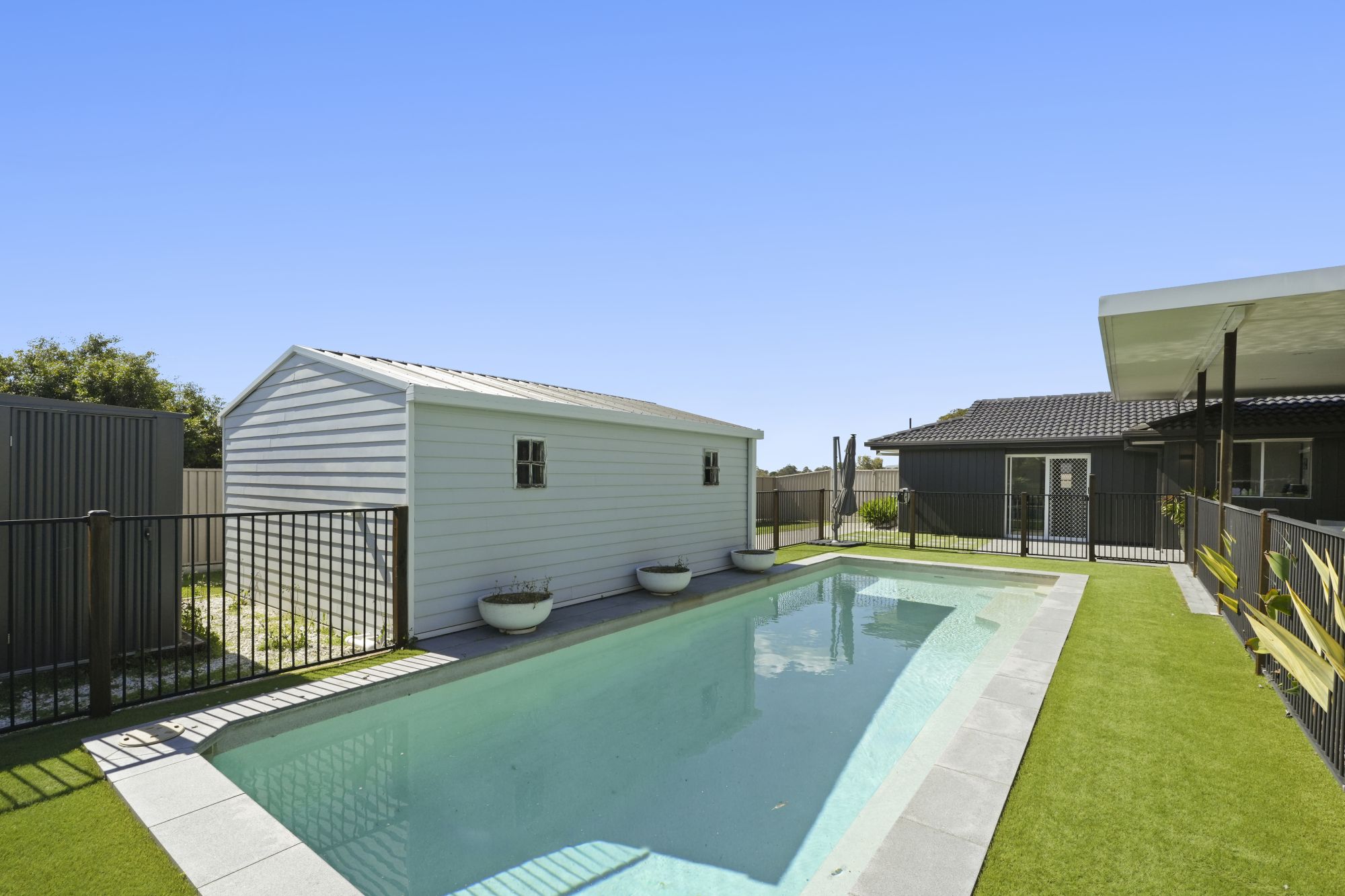 19 Colonial Court — photo 25 of 30