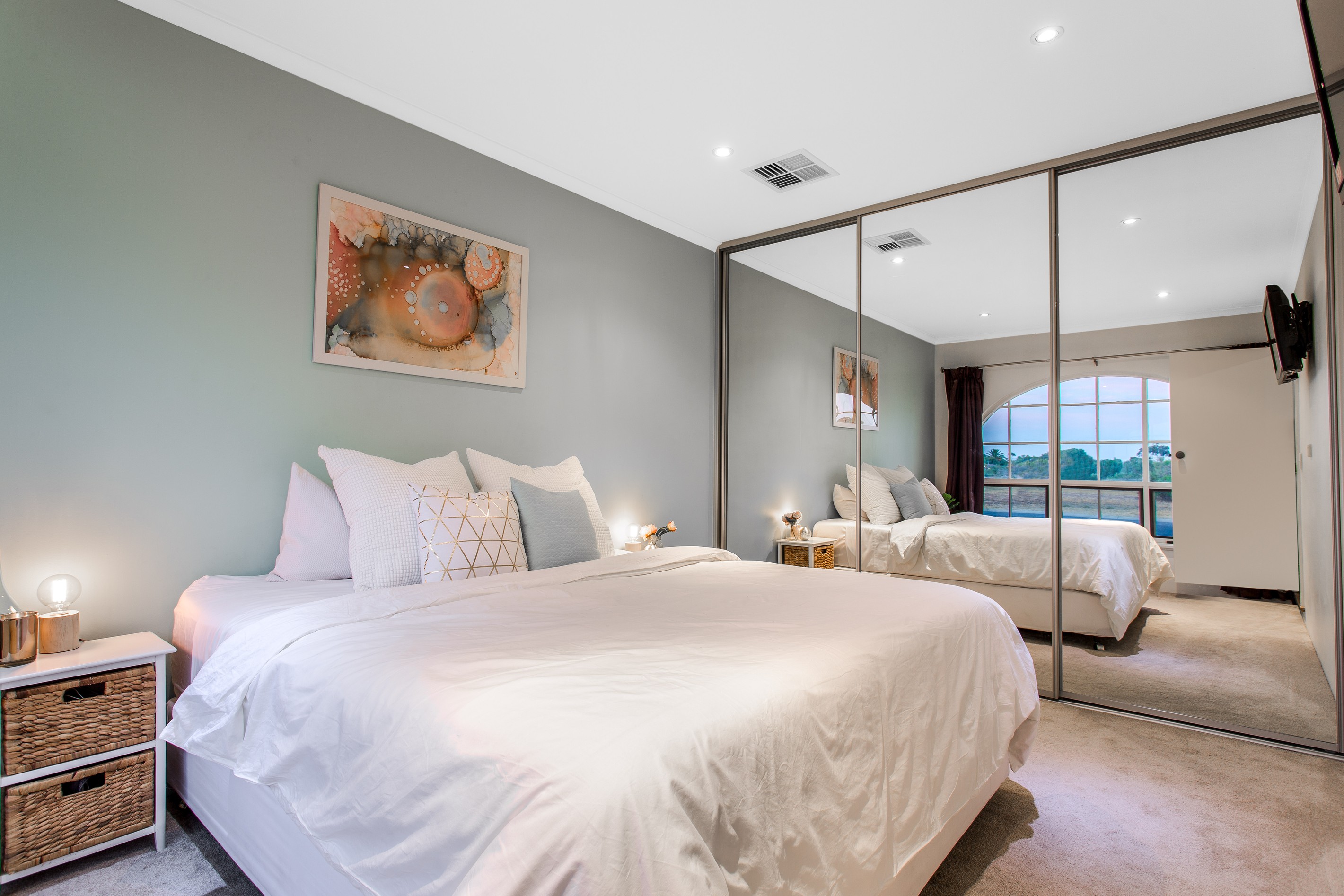 2/11 Carlson Drive, North Haven, SA 5018