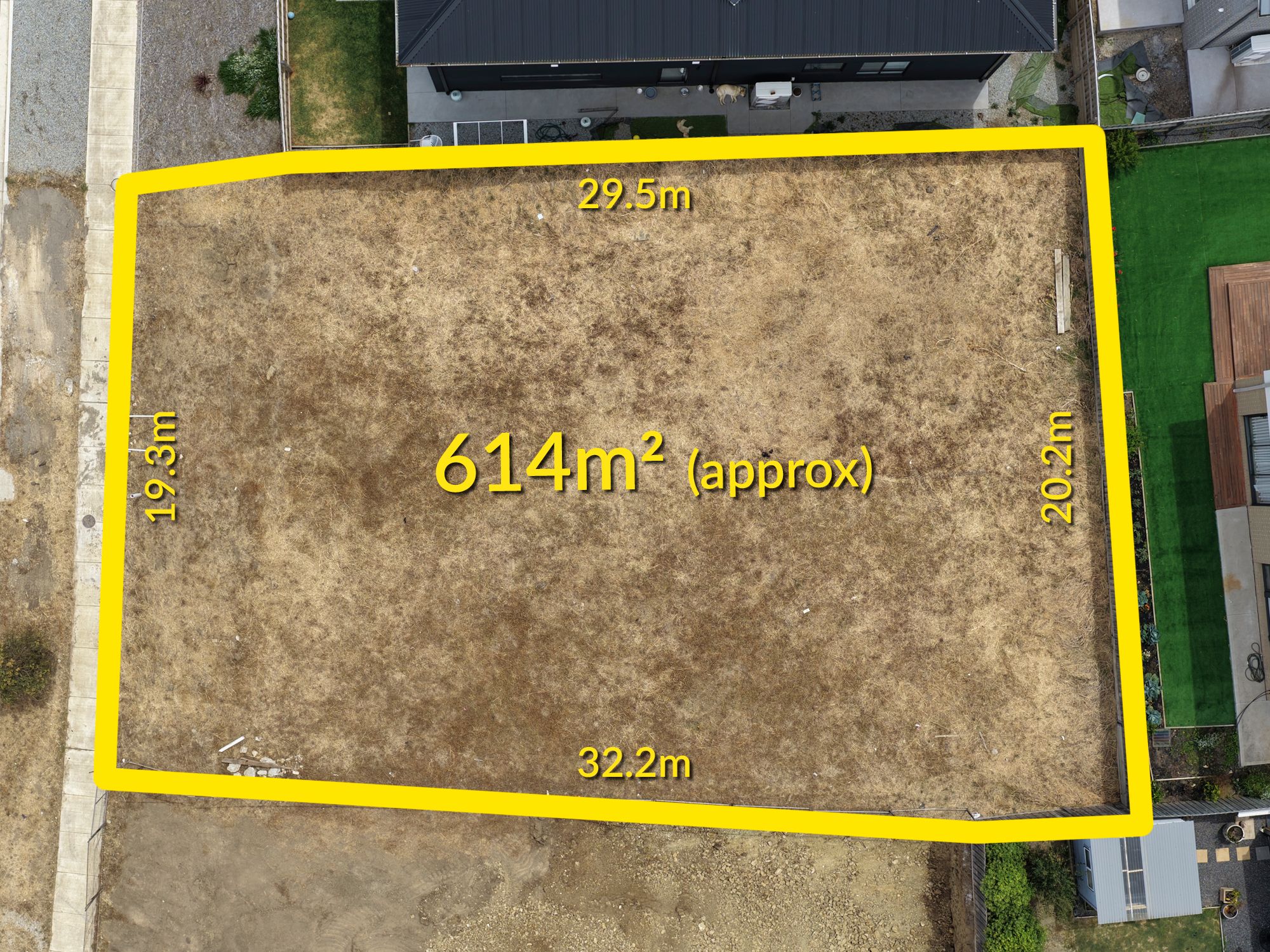 11 Strathlachlan Drive, Highton VIC 3216
