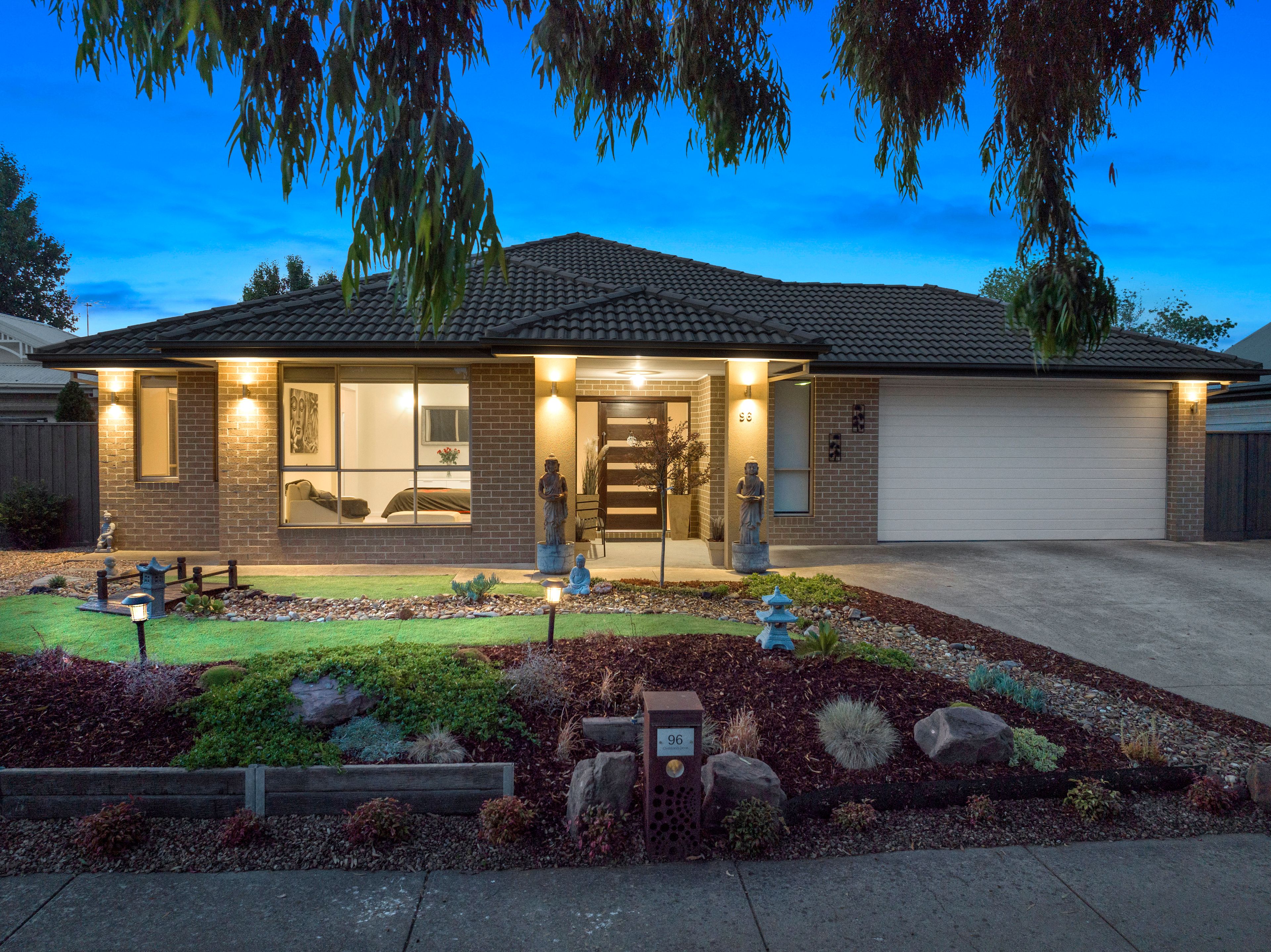 96 Overland Drive, Doreen VIC 3754