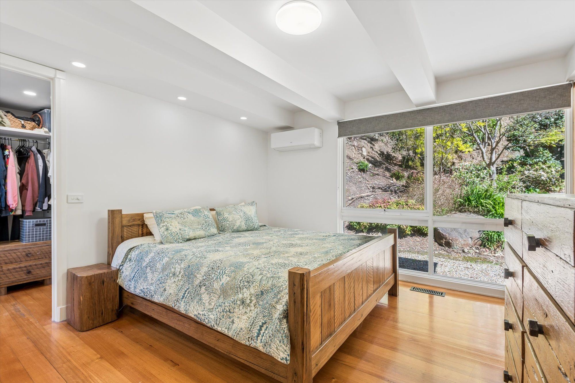 19 Dealbata Road — photo 9 of 10