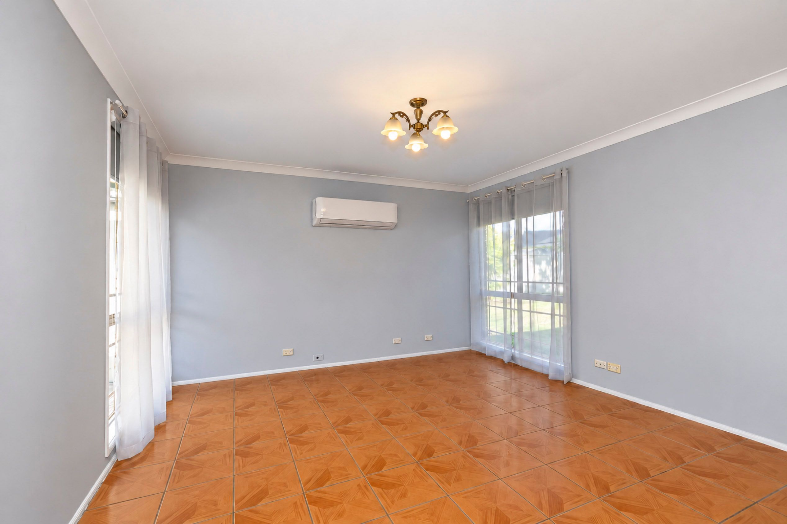 36 Aldebaran Street — photo 4 of 16