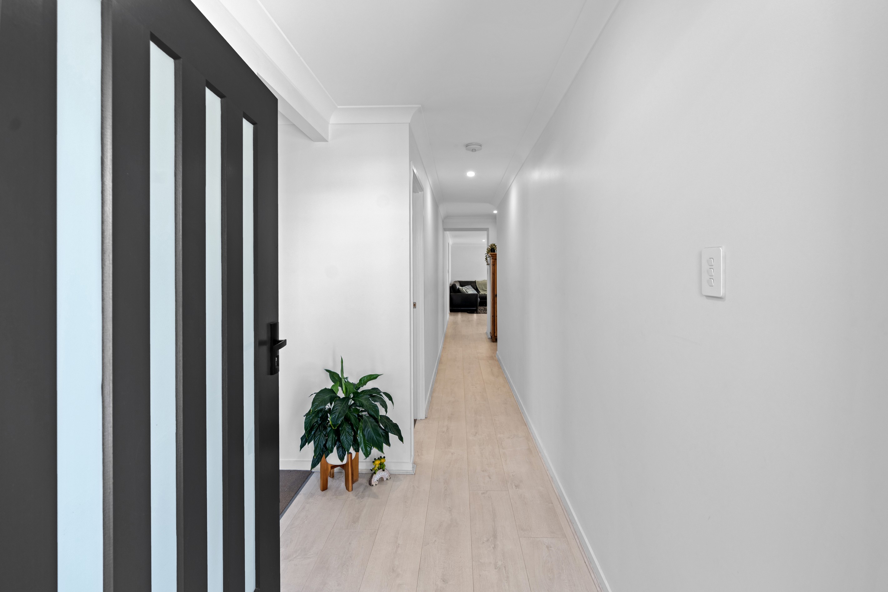 11 Barham Way, SPRING MOUNTAIN, QLD 4300