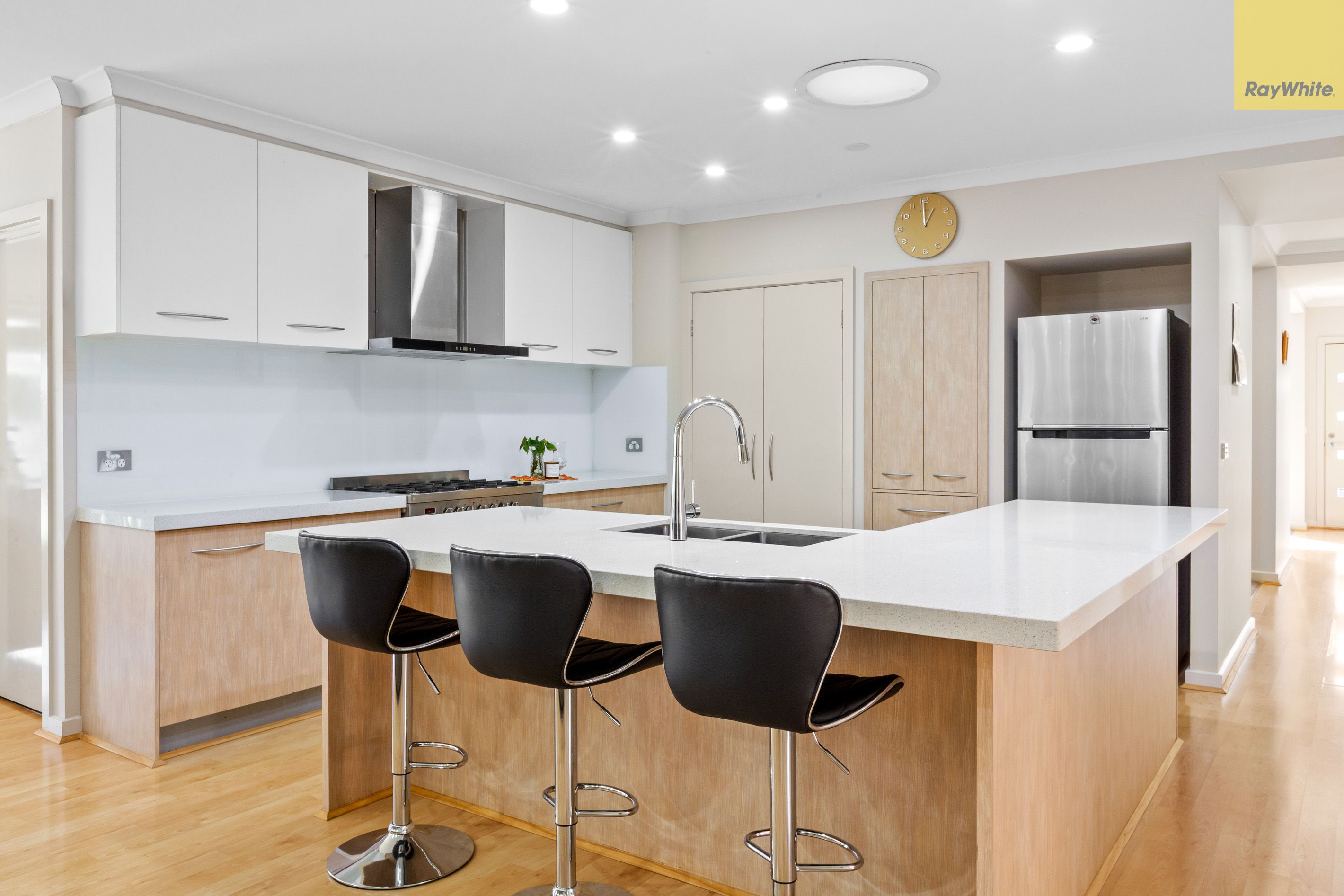 11 Eyrie Court — photo 6 of 27