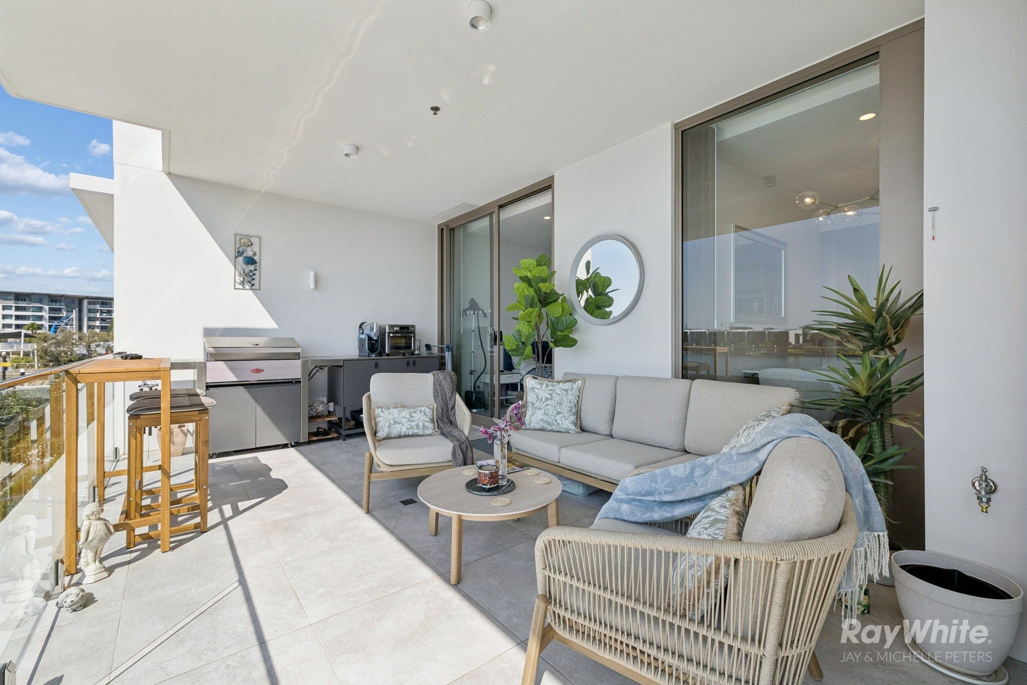 203/15 Aqua Street — photo 5 of 24