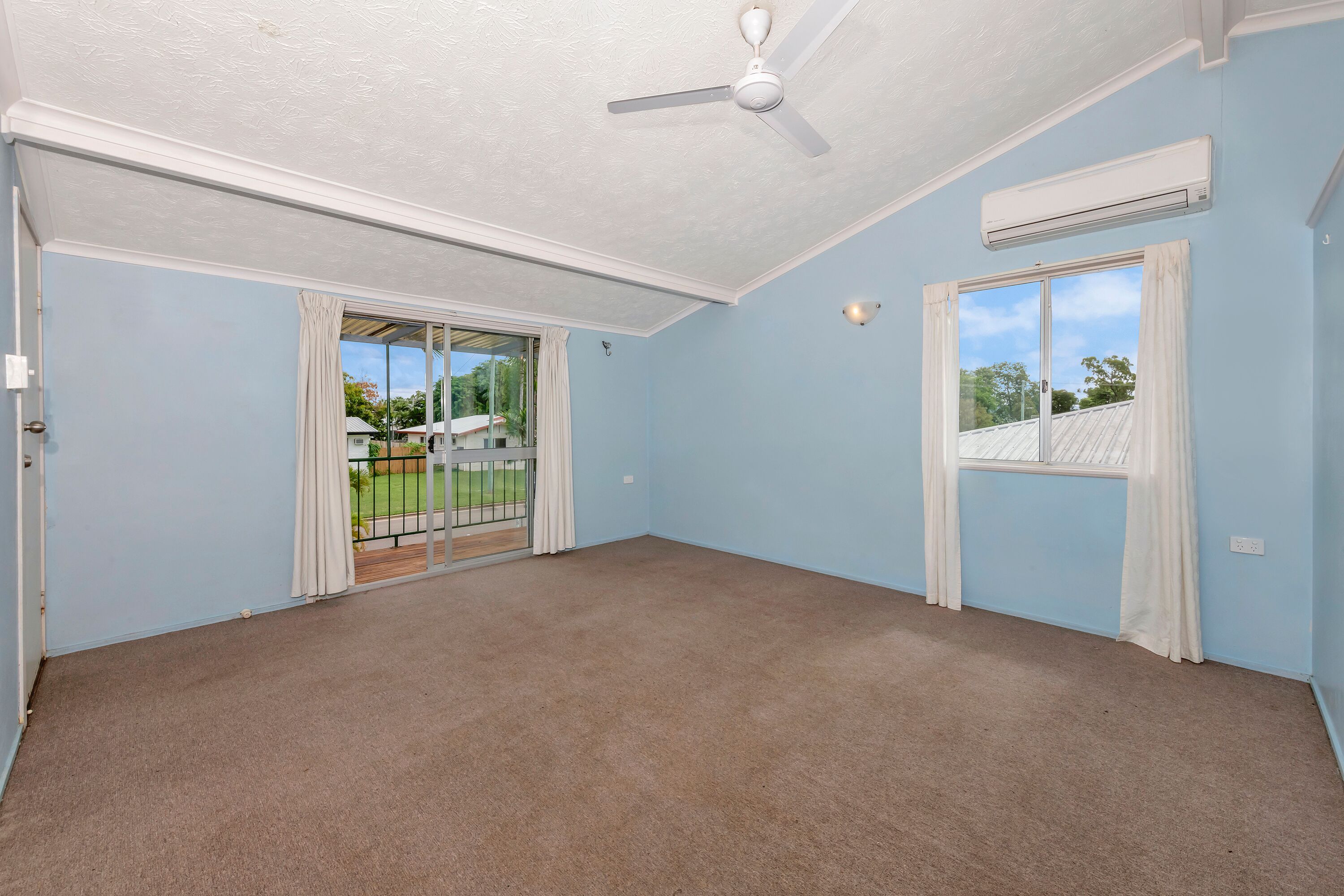 16 Peacock Crescent, Condon, QLD 4815