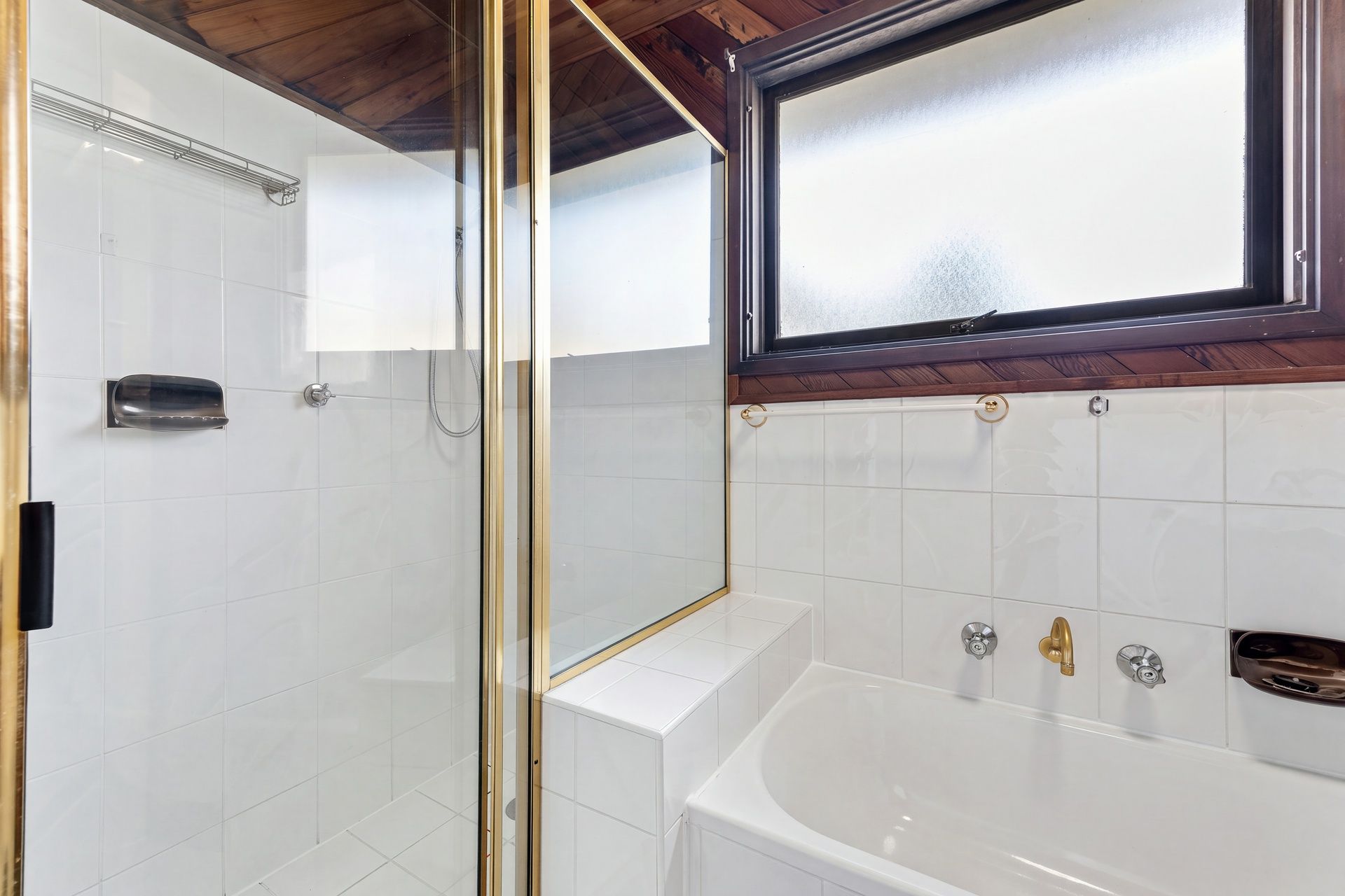 20 Huddleston Street — photo 7 of 18