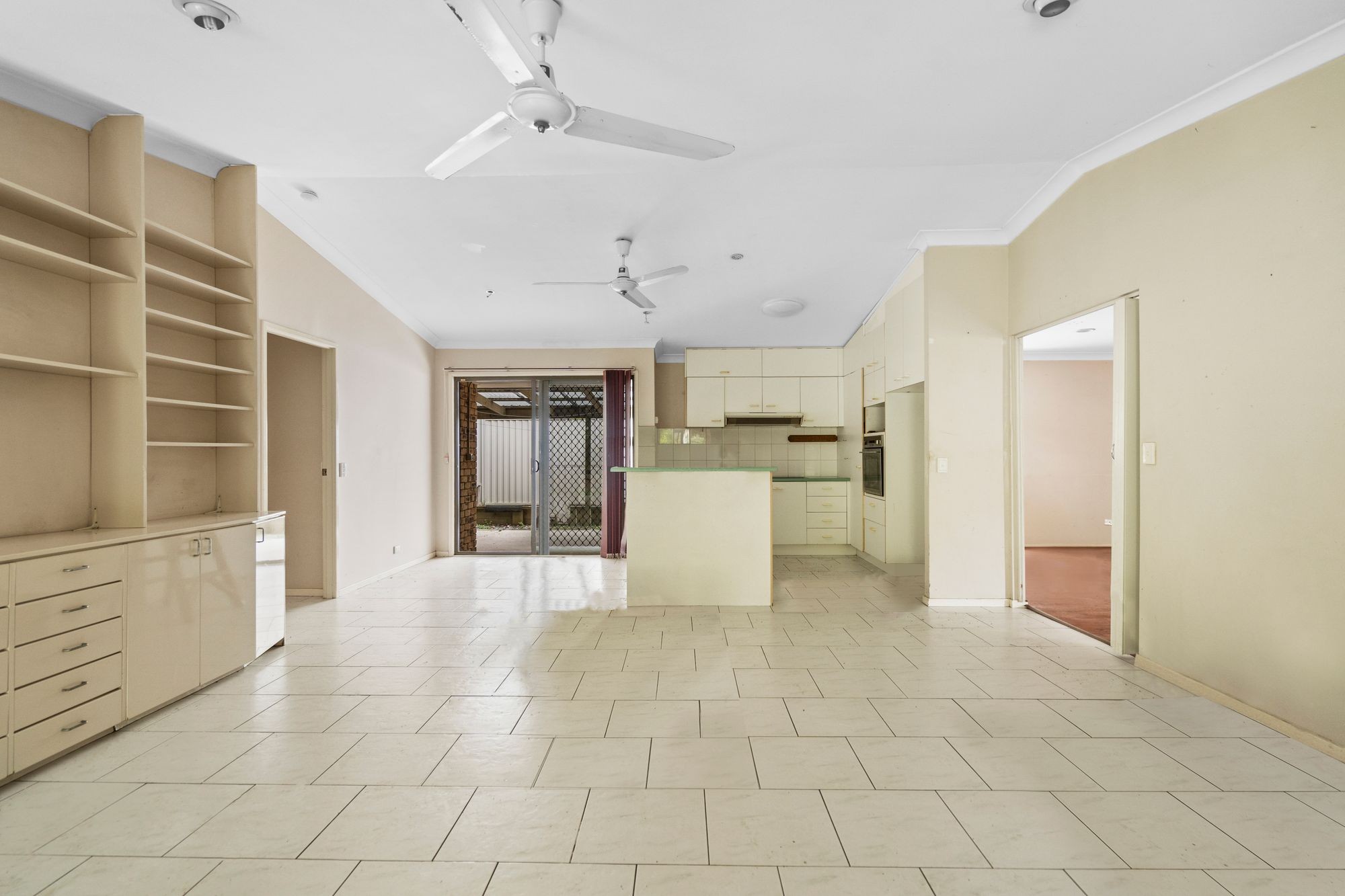 218 Plantain Road, Shailer Park, QLD 4128