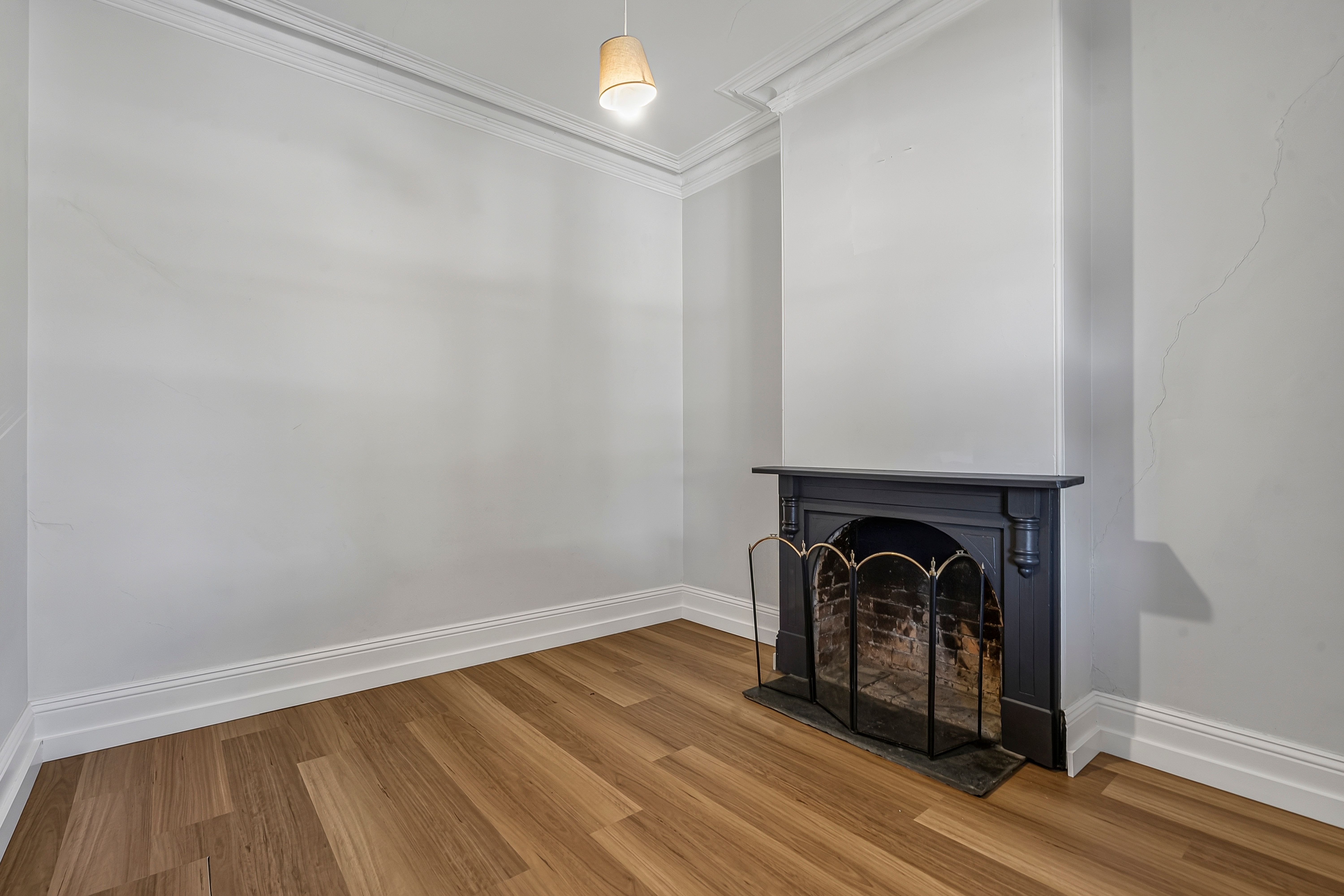 12 Anderson Street — photo 4 of 9