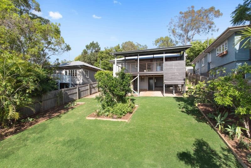 16 Marvin Street, Holland Park West, QLD 4121