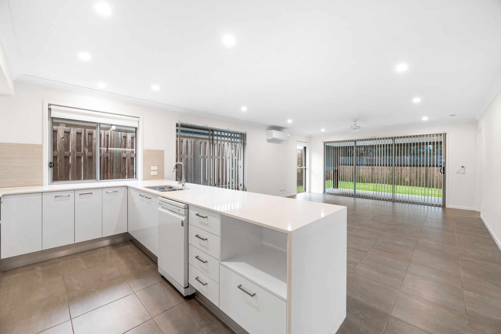 30 Amaranthine Street, Mango Hill, QLD 4509