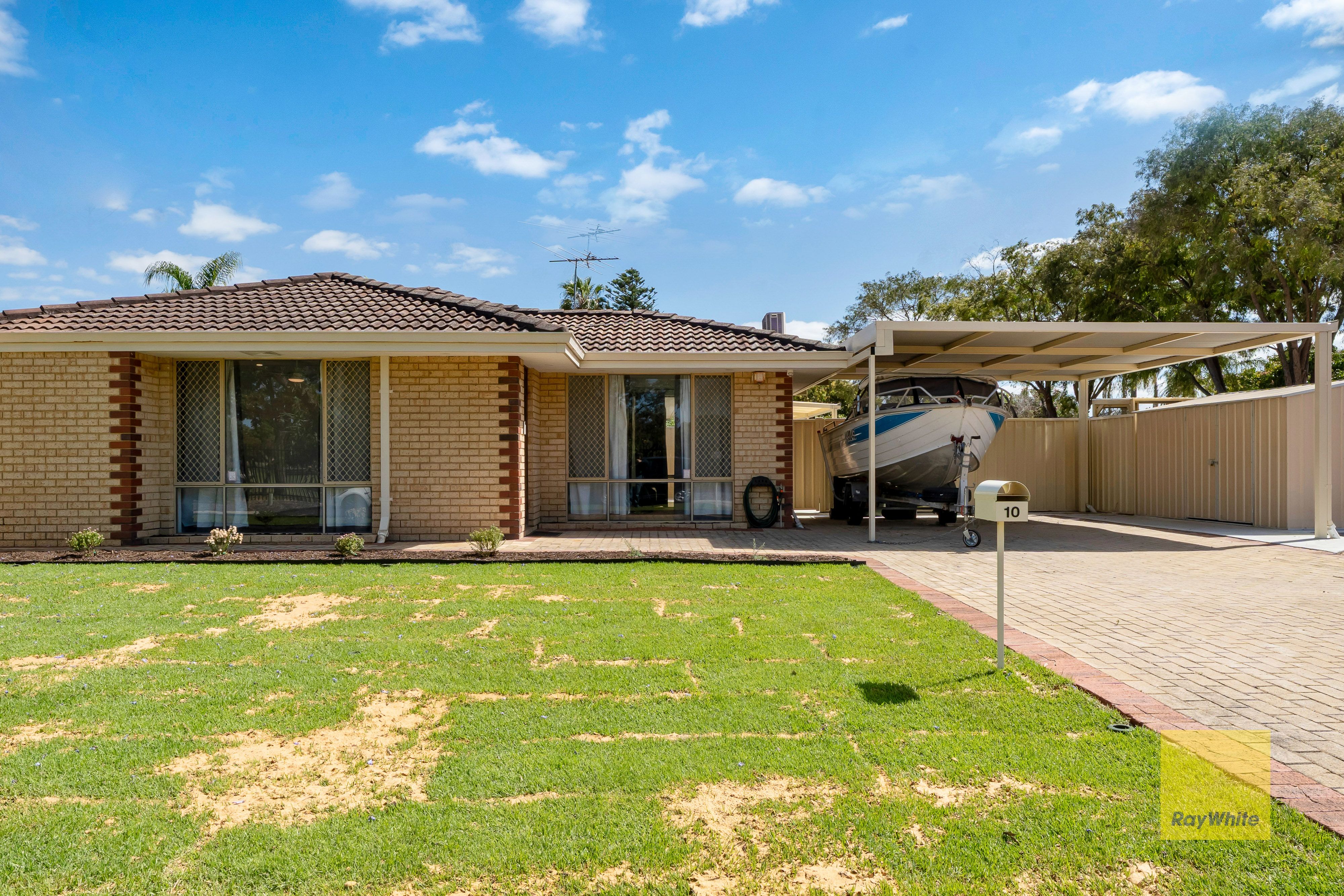 10 Trafalgar Gardens, Marangaroo, WA 6064