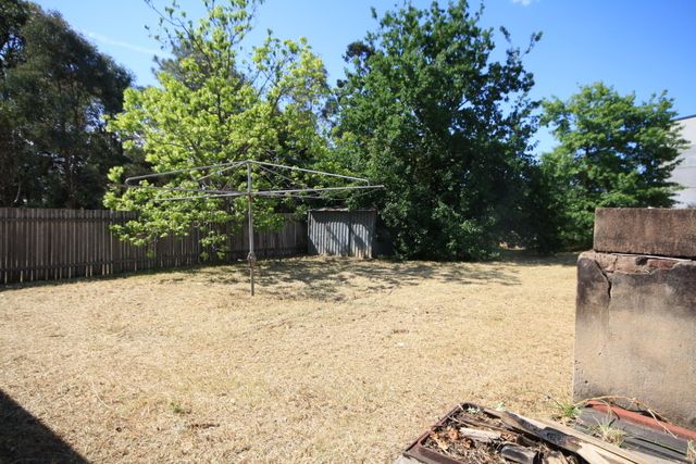 19 Louise Place, Ingleburn, NSW 2565