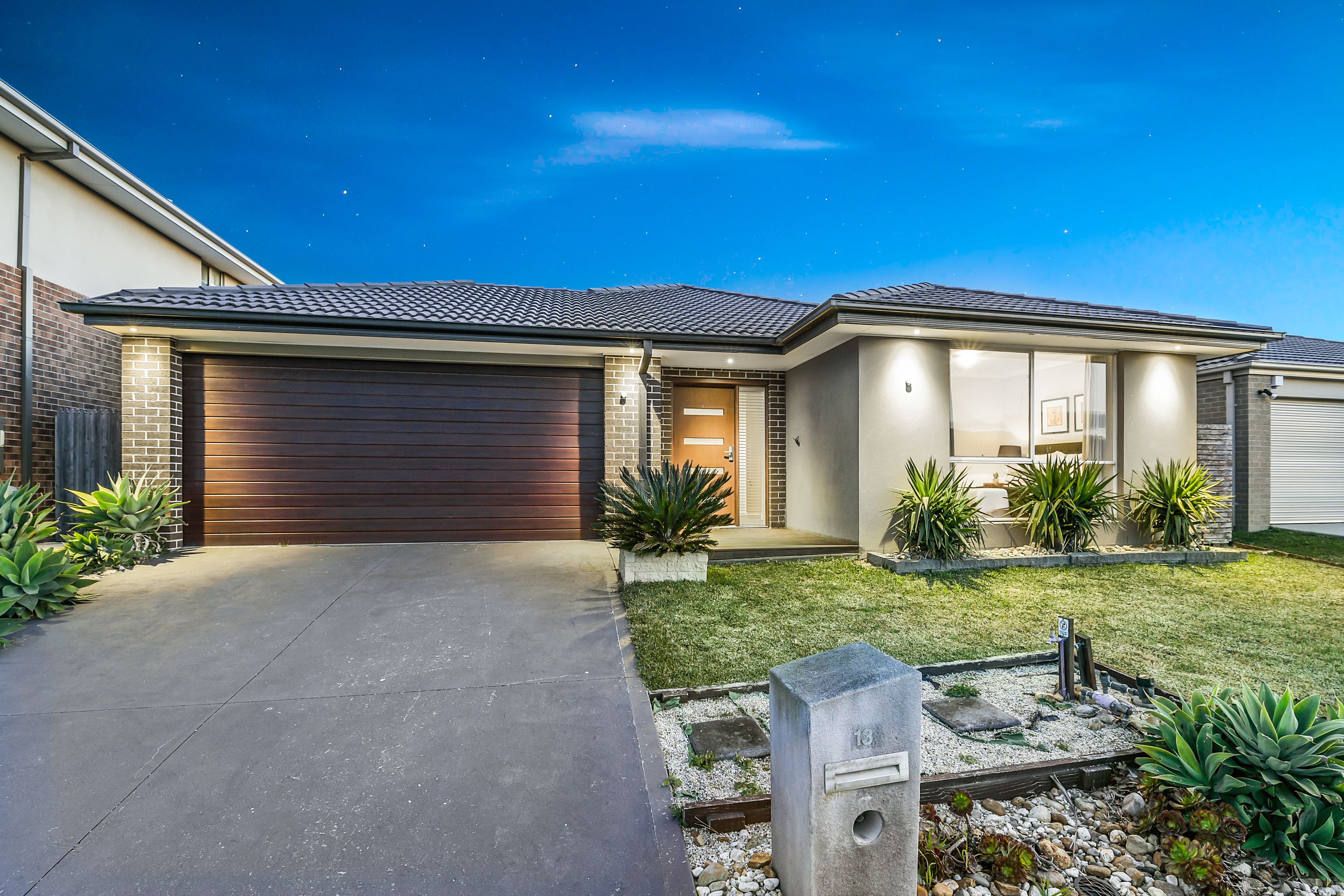 13 Chorus Way, Cranbourne East, VIC 3977