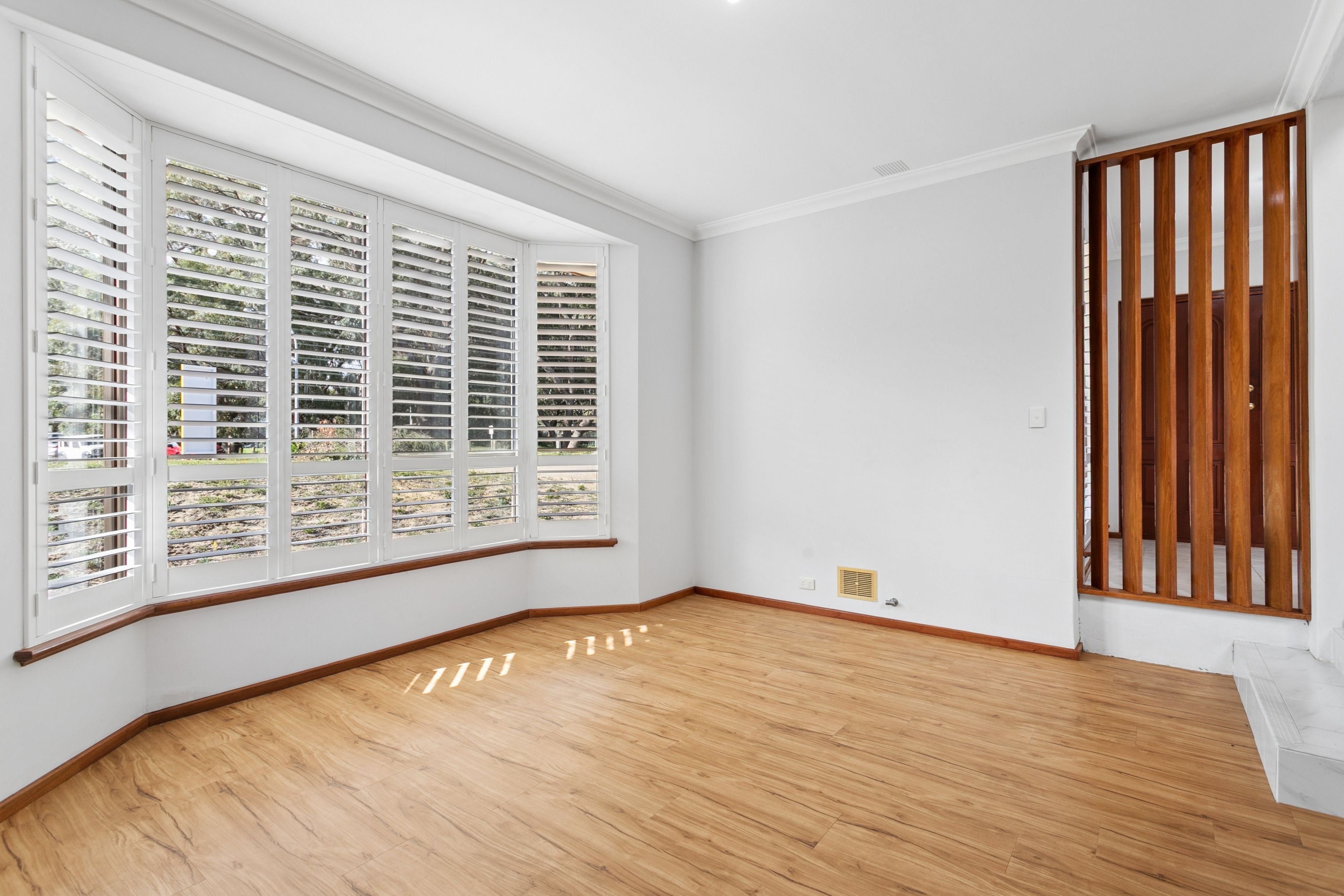 24 Lionel Court, Duncraig, WA 6023