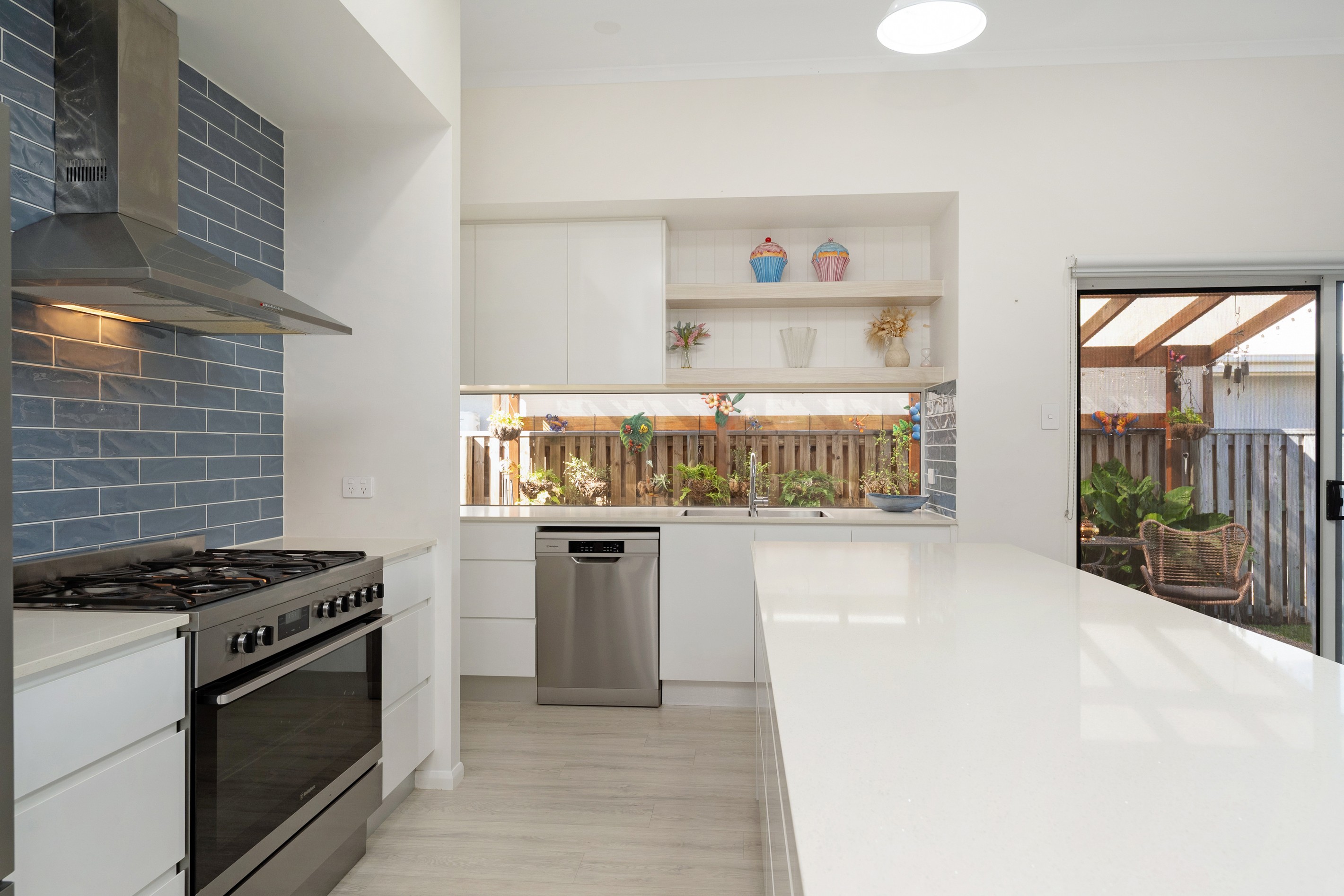 44 Salonika Circuit, Bushland Beach, QLD 4818