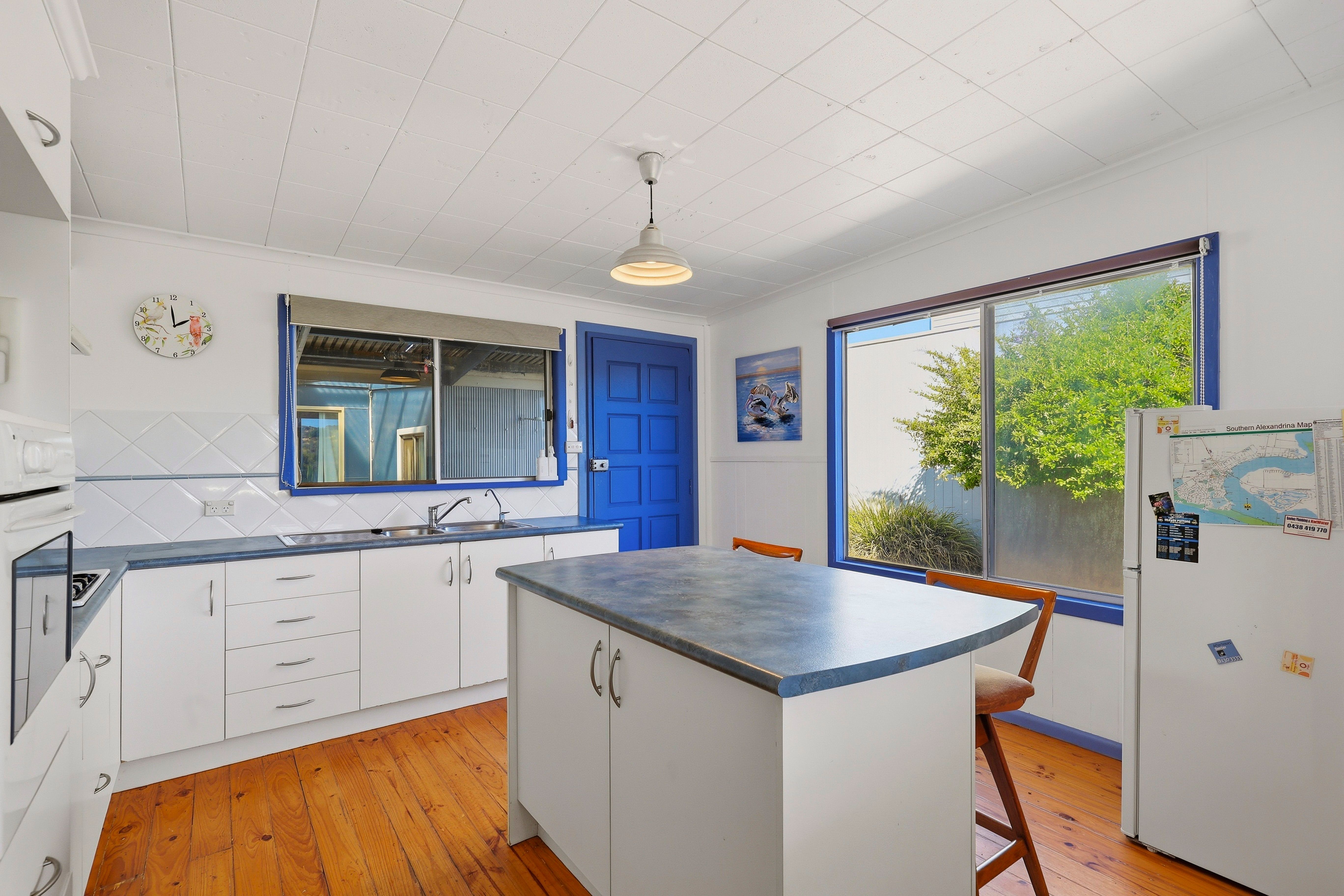 8 Dent Street — photo 6 of 24