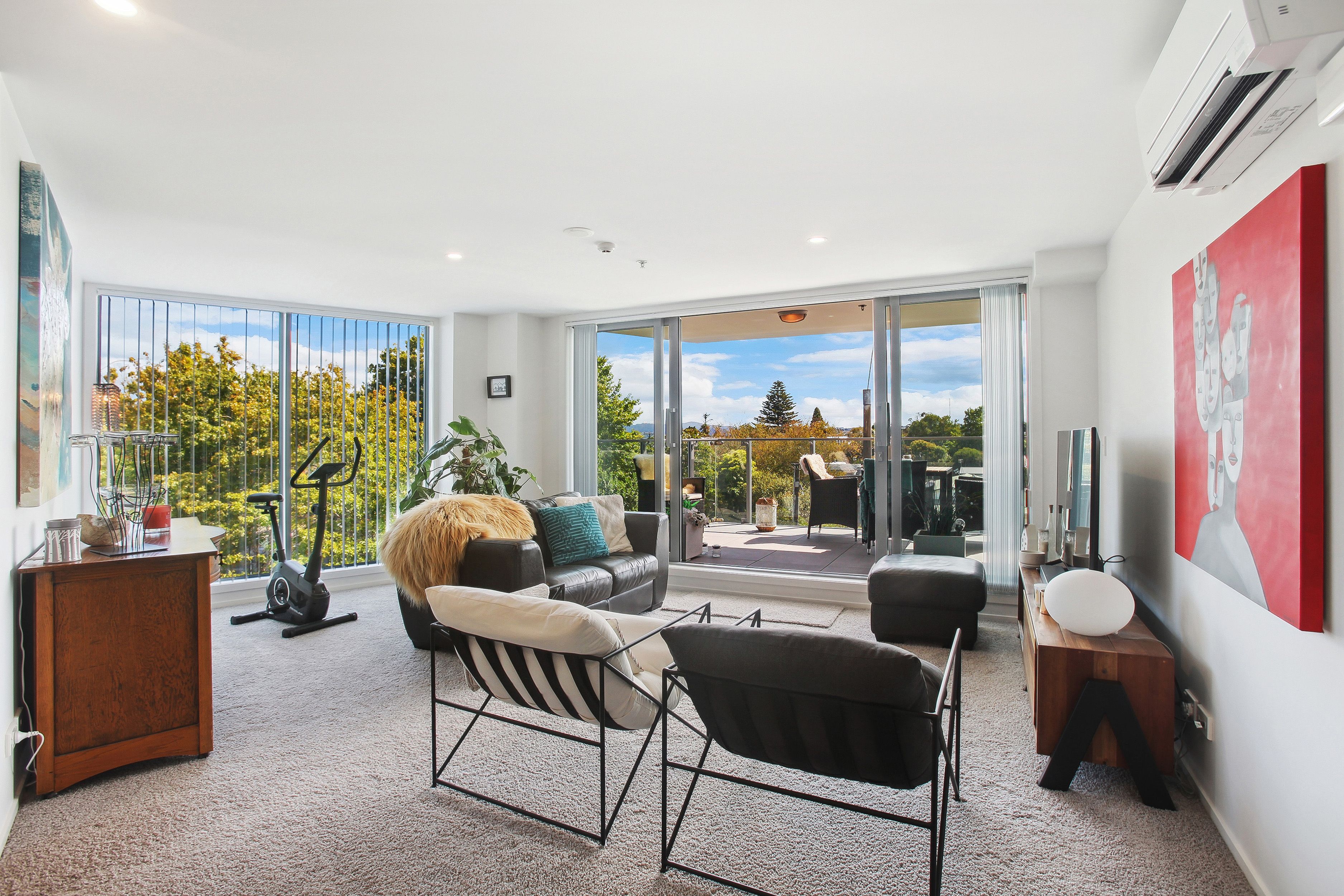 2A/84 Gunner Drive, Te Atatu Peninsula, Waitakere City