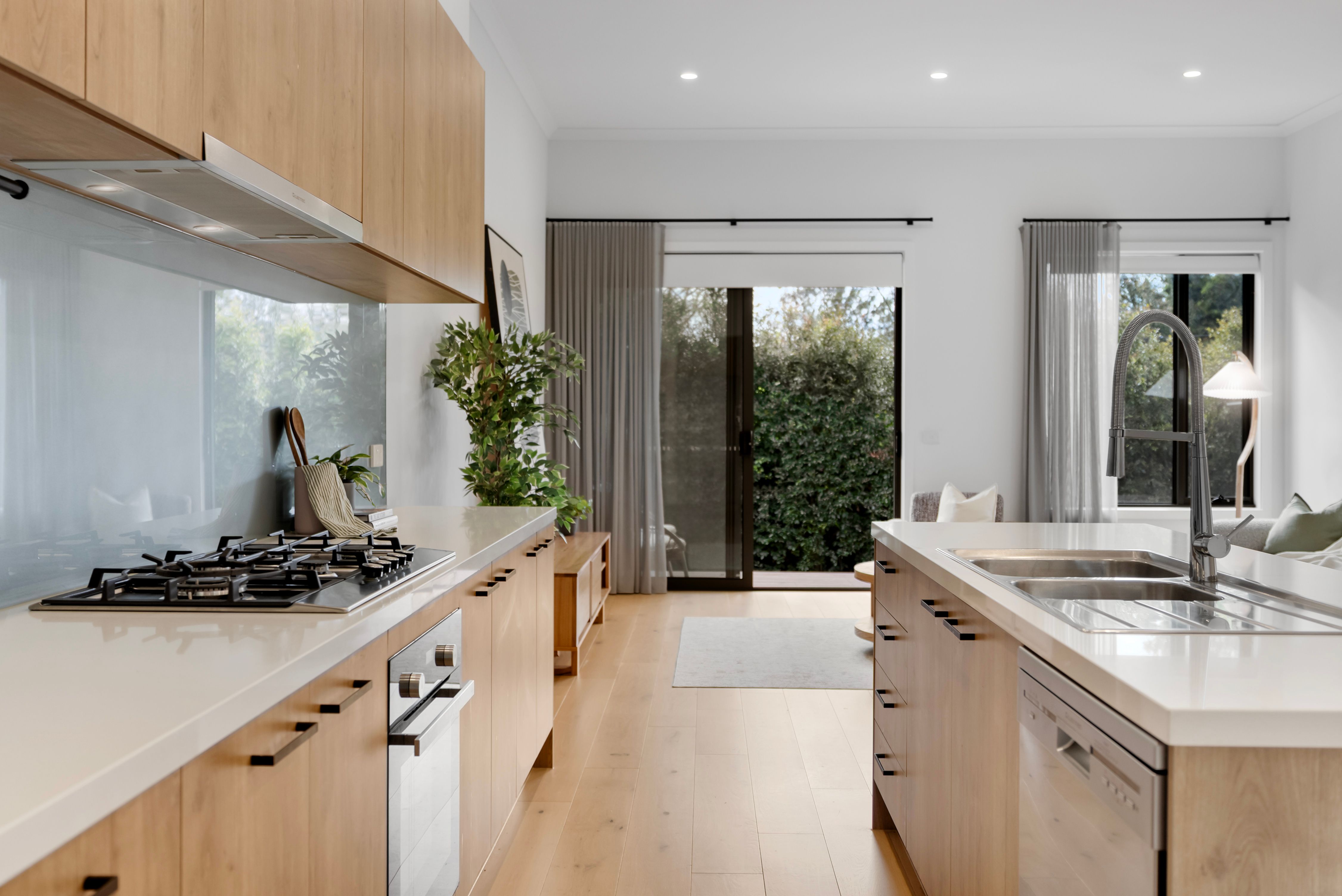2/46 Vinter Avenue — photo 3 of 21