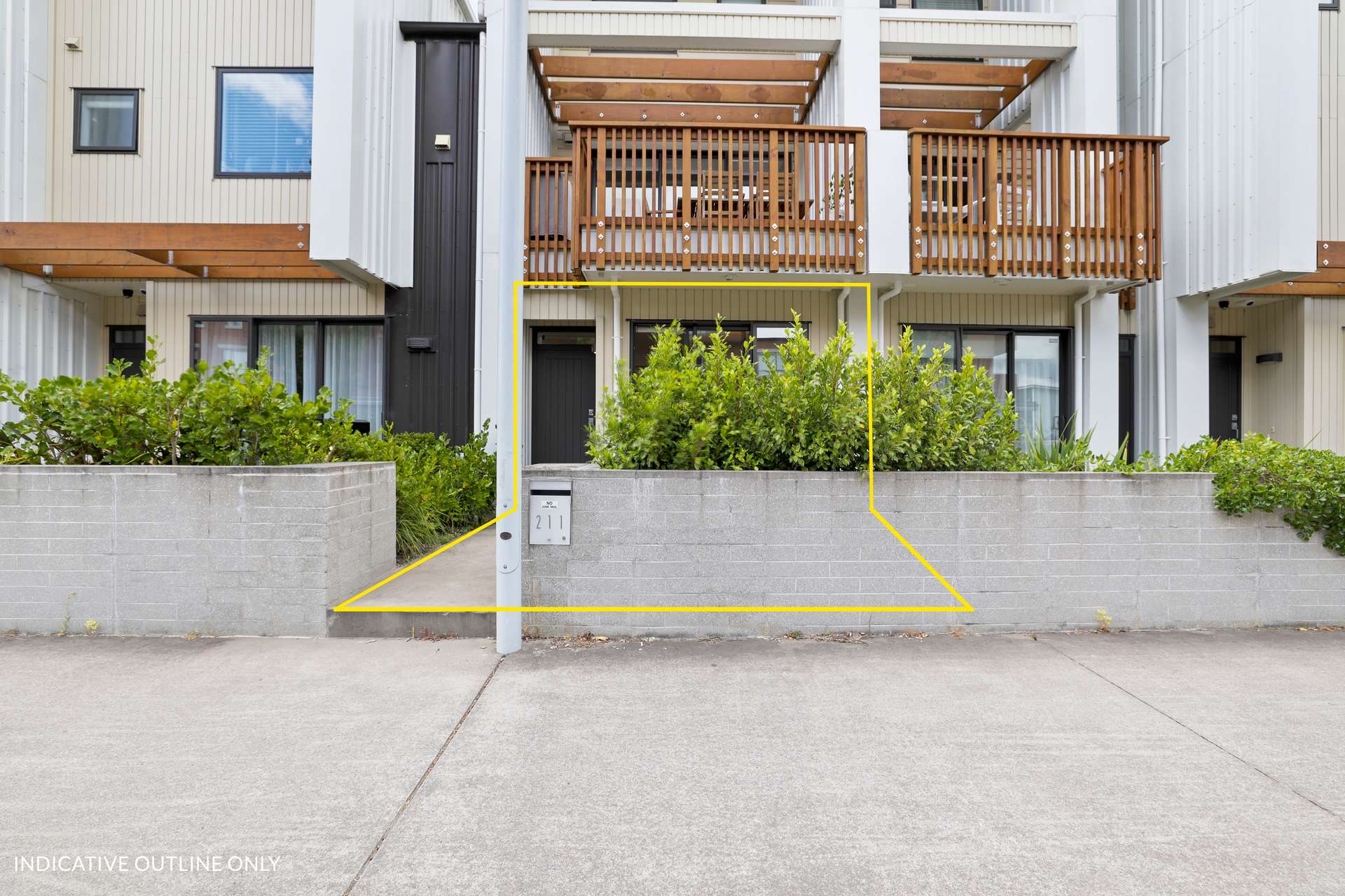 211 Hobsonville Point Road photo 0