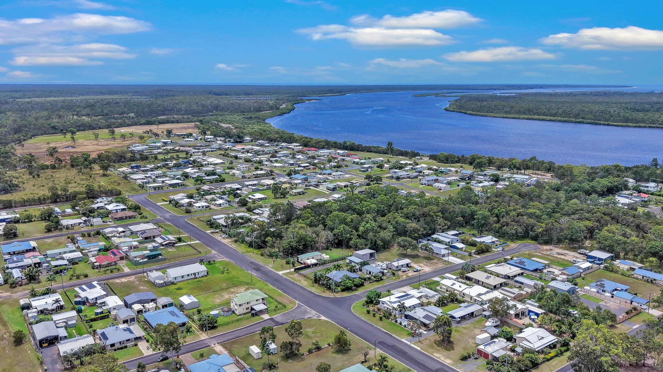 15 Gregory Street, Buxton, QLD 4660