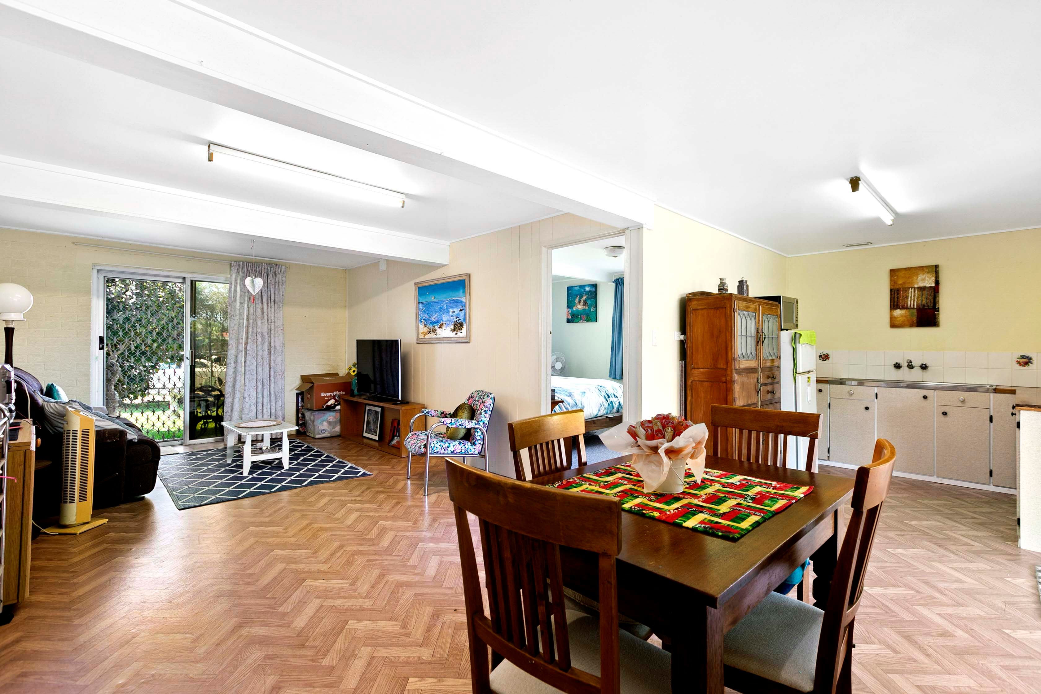 8 Leith Street — photo 18 of 25