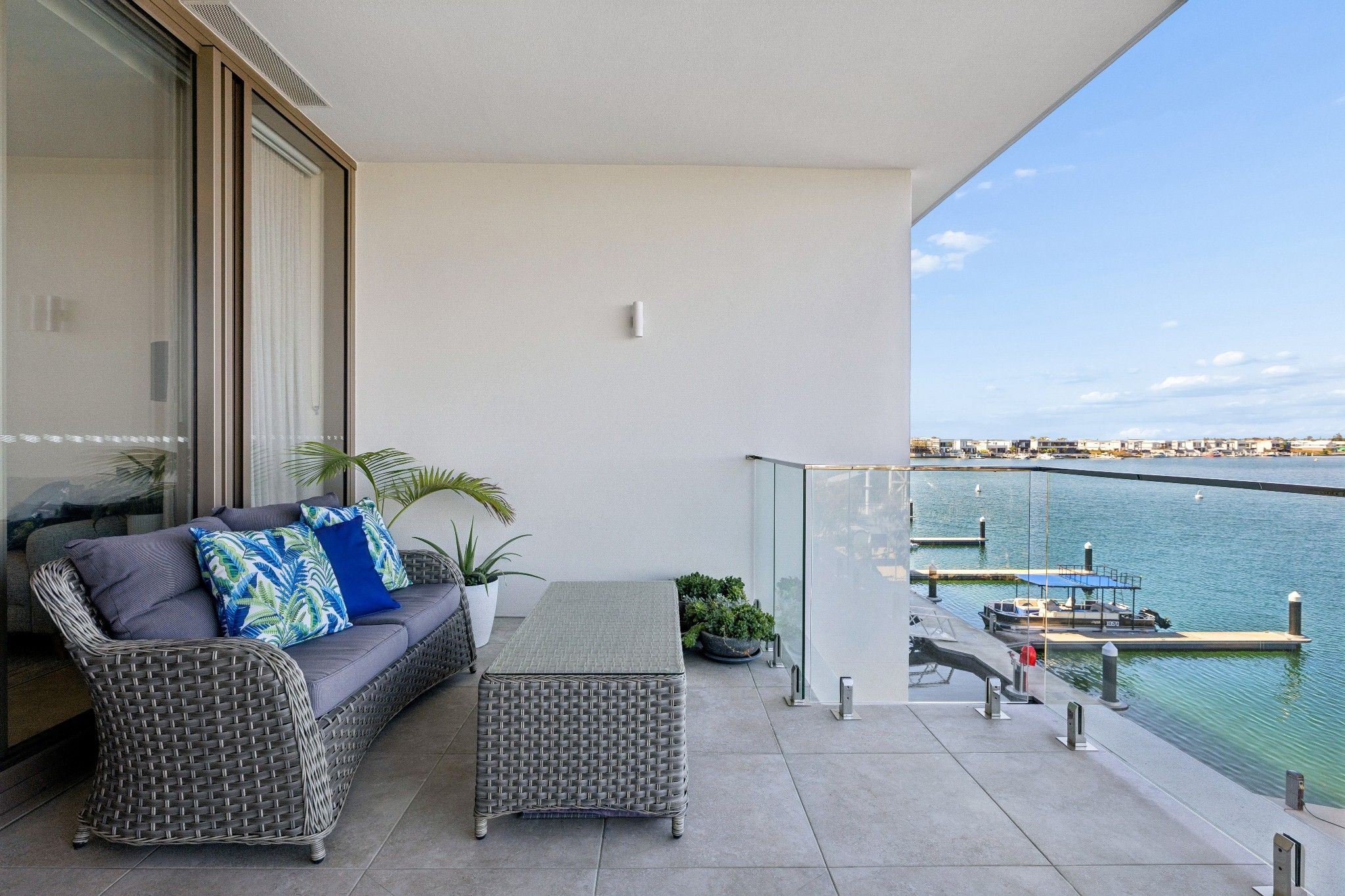 307/11 Aqua Street — photo 14 of 30