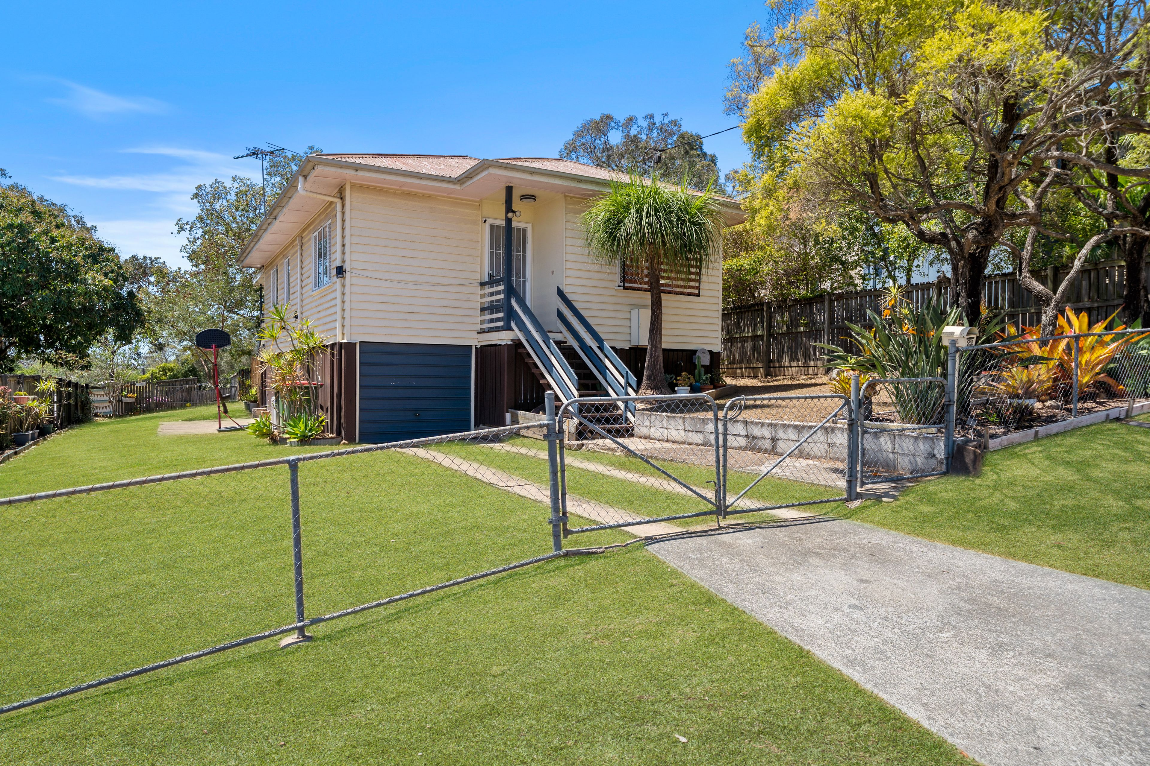 22 Harold Street, Bundamba, QLD 4304