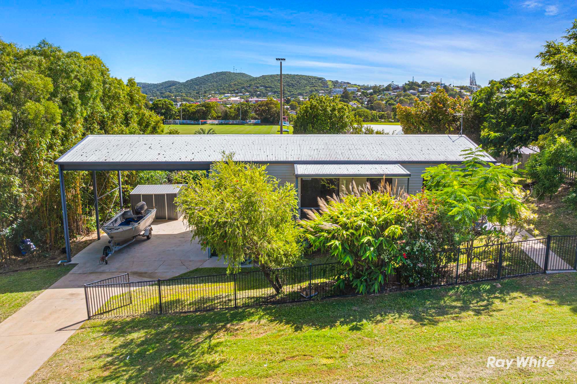 1 Johnathon Street, Yeppoon, QLD 4703