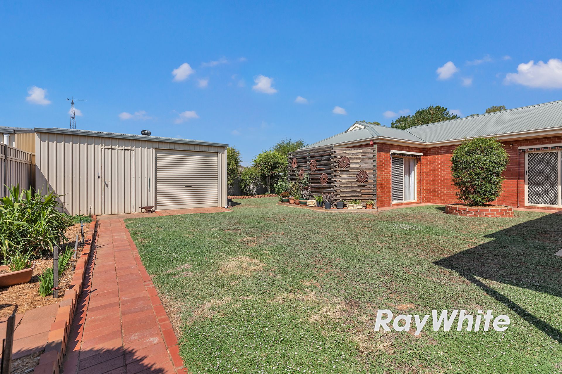 19 William Street — photo 25 of 30