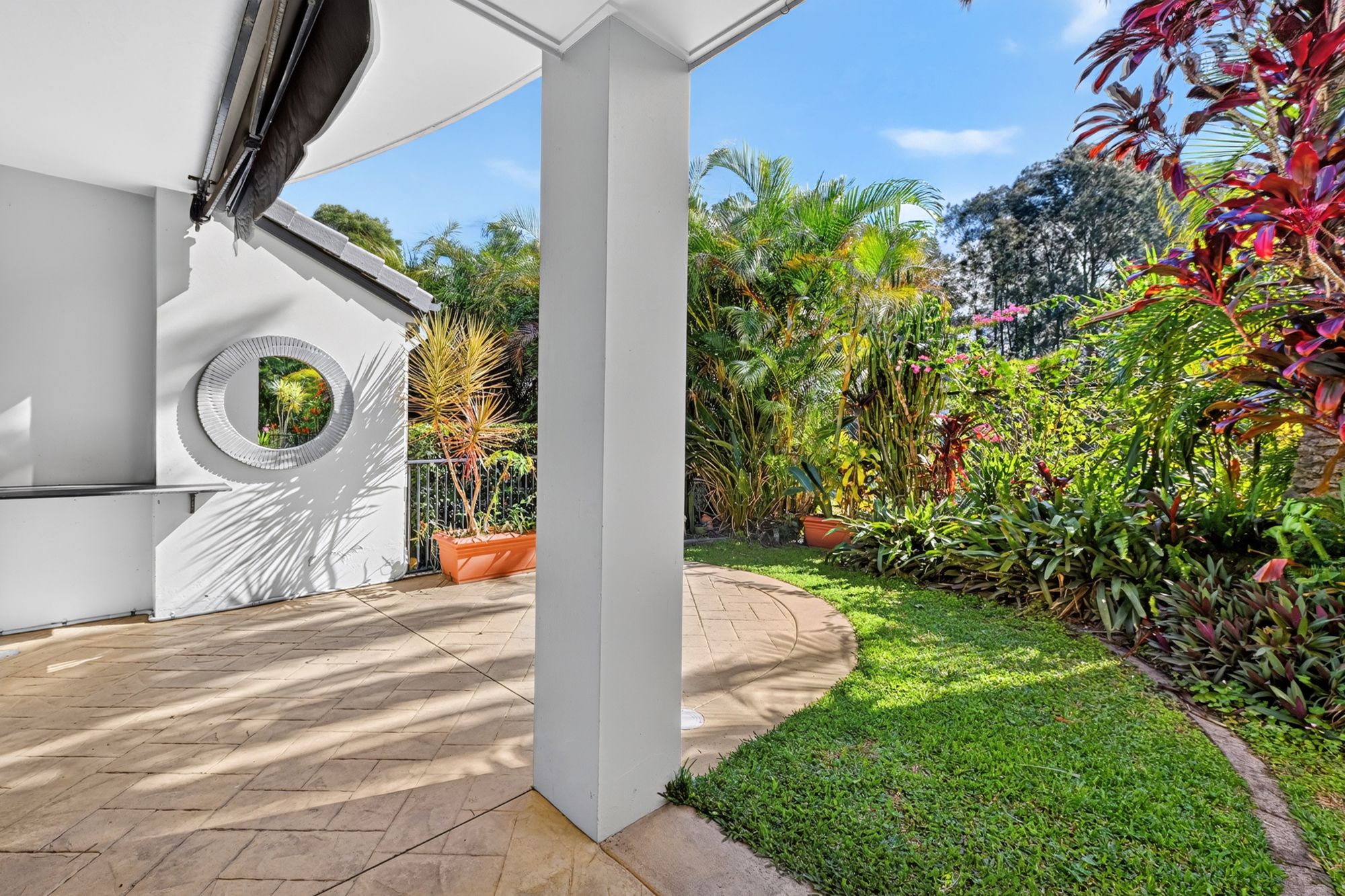 22/2 Bronberg Court — photo 8 of 28