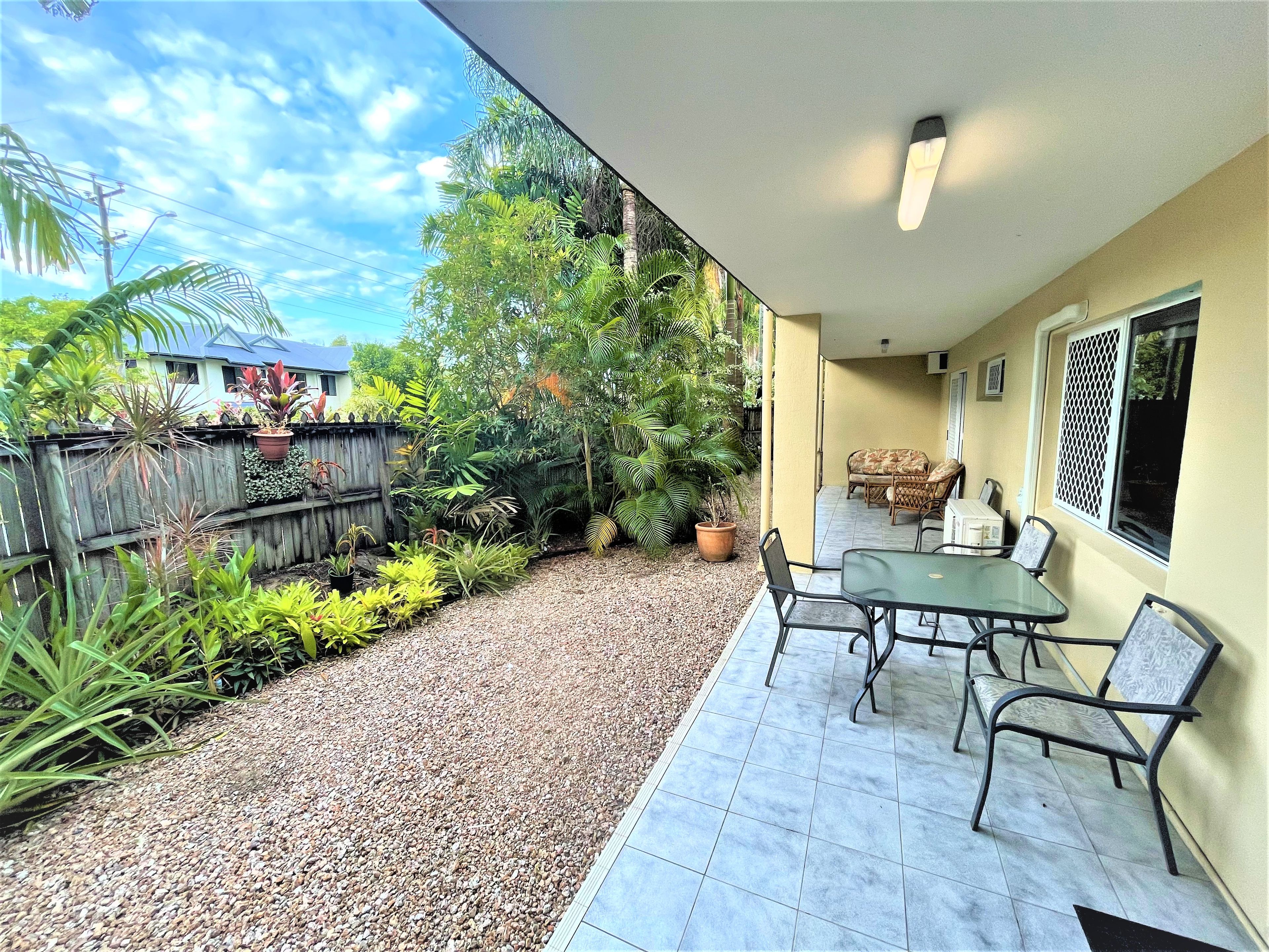 33 Trinity Beach Road, Trinity Beach QLD 4879