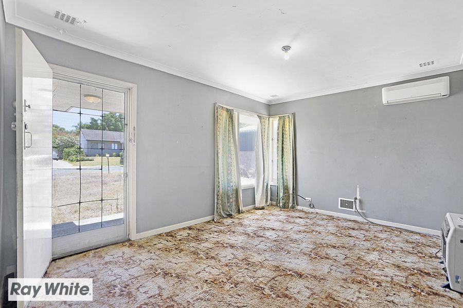 37 Butterick Place, Girrawheen, WA 6064