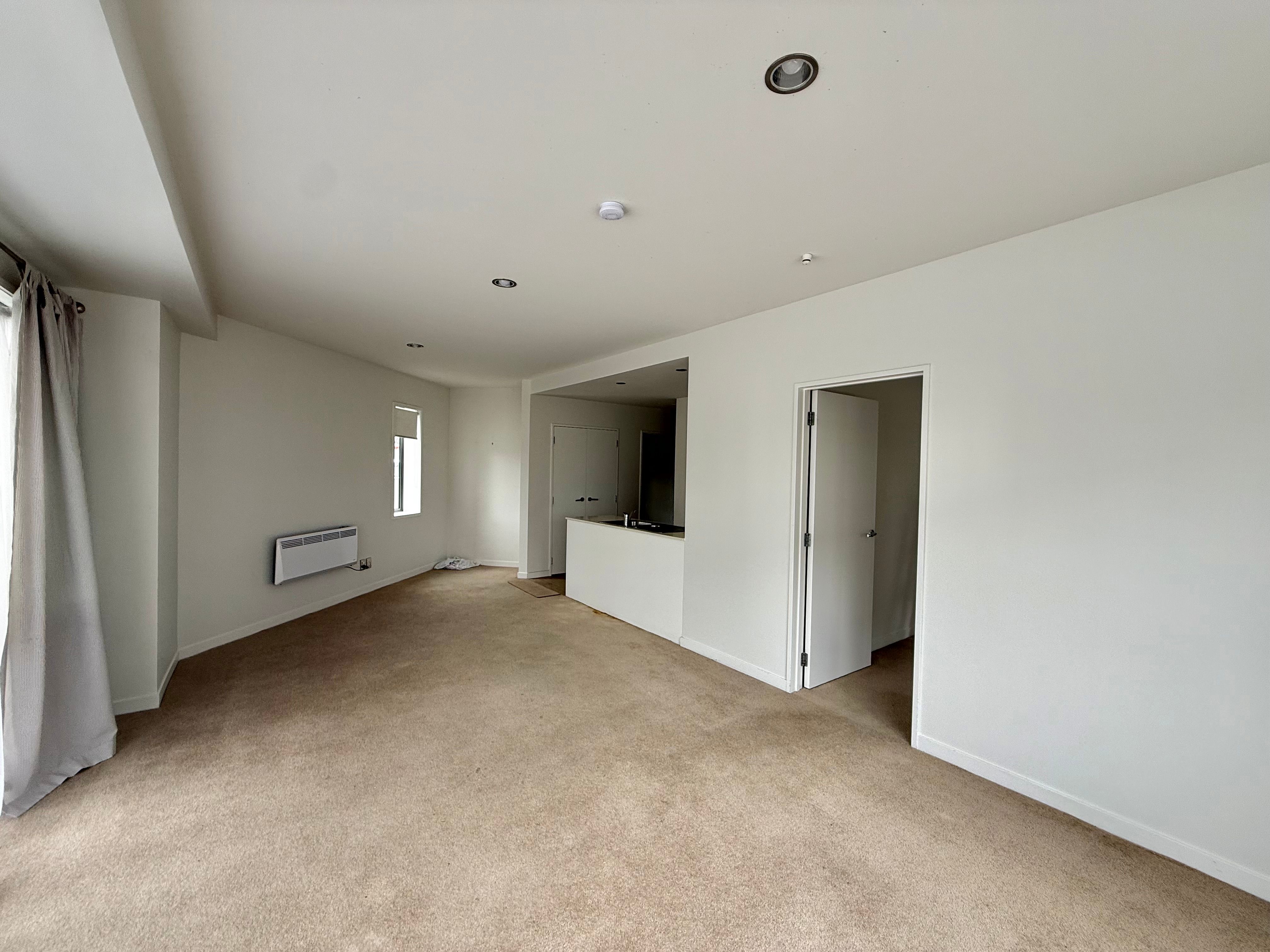 GG/136 Stancombe Road, Flat Bush, Manukau City
