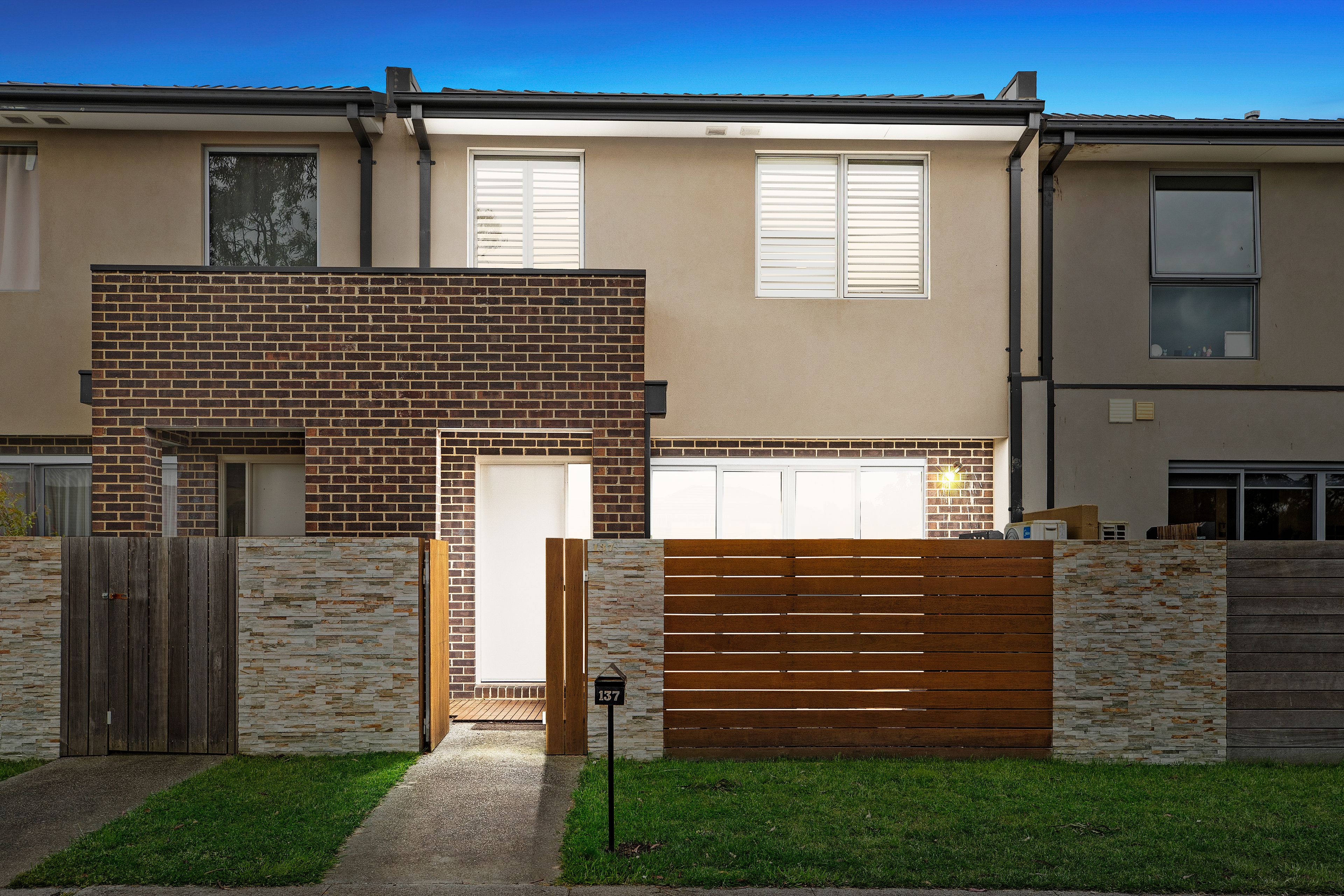 137 Bunjil Way, Knoxfield, VIC 3180