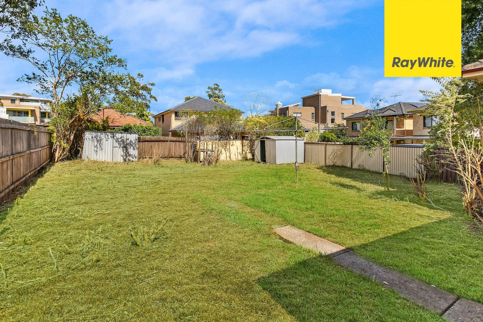 13 GOVER Street, Peakhurst, NSW 2210