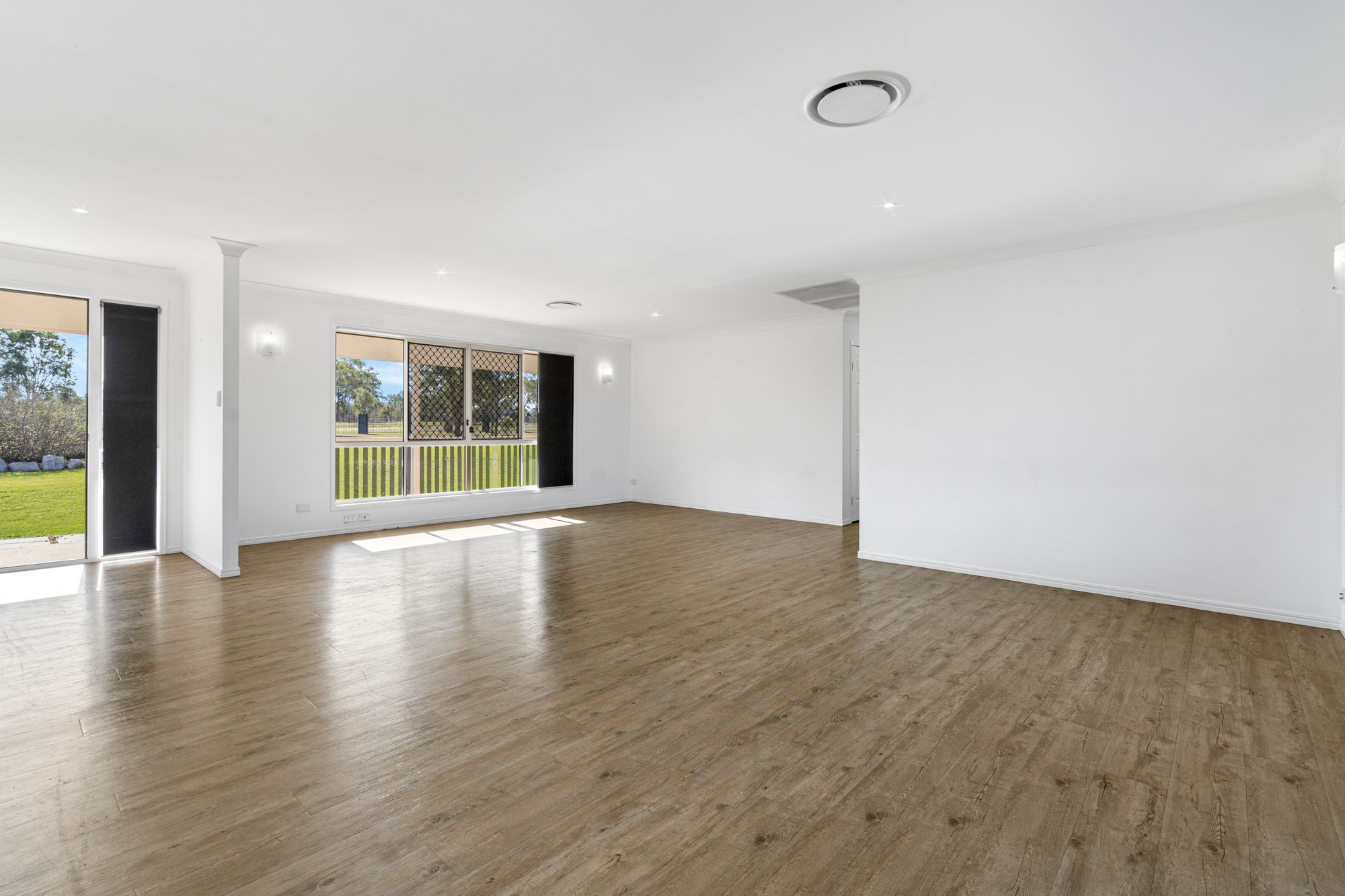 10 Jimba Road, Lockyer Waters, QLD 4311 Rural Lifestyle Property for