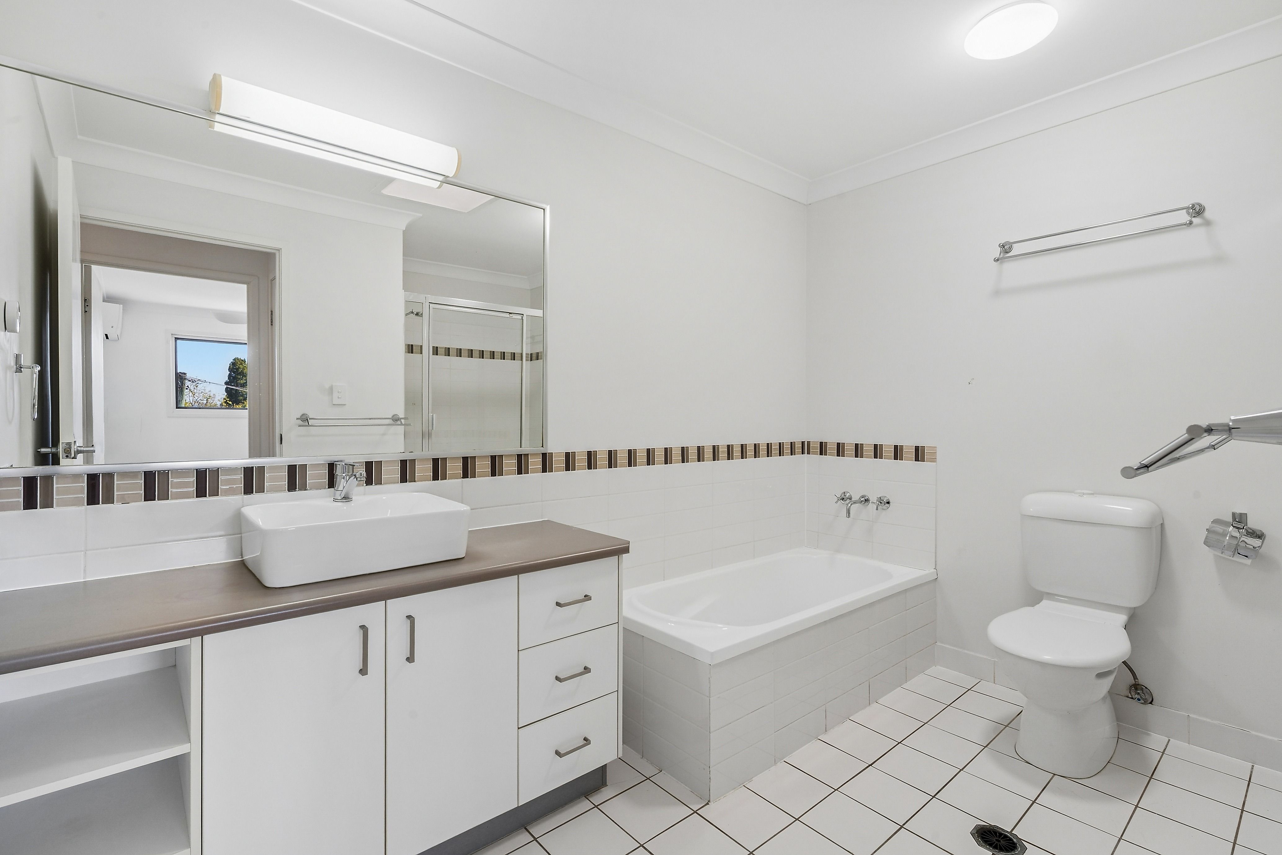 2/97 Primrose Street — photo 10 of 12