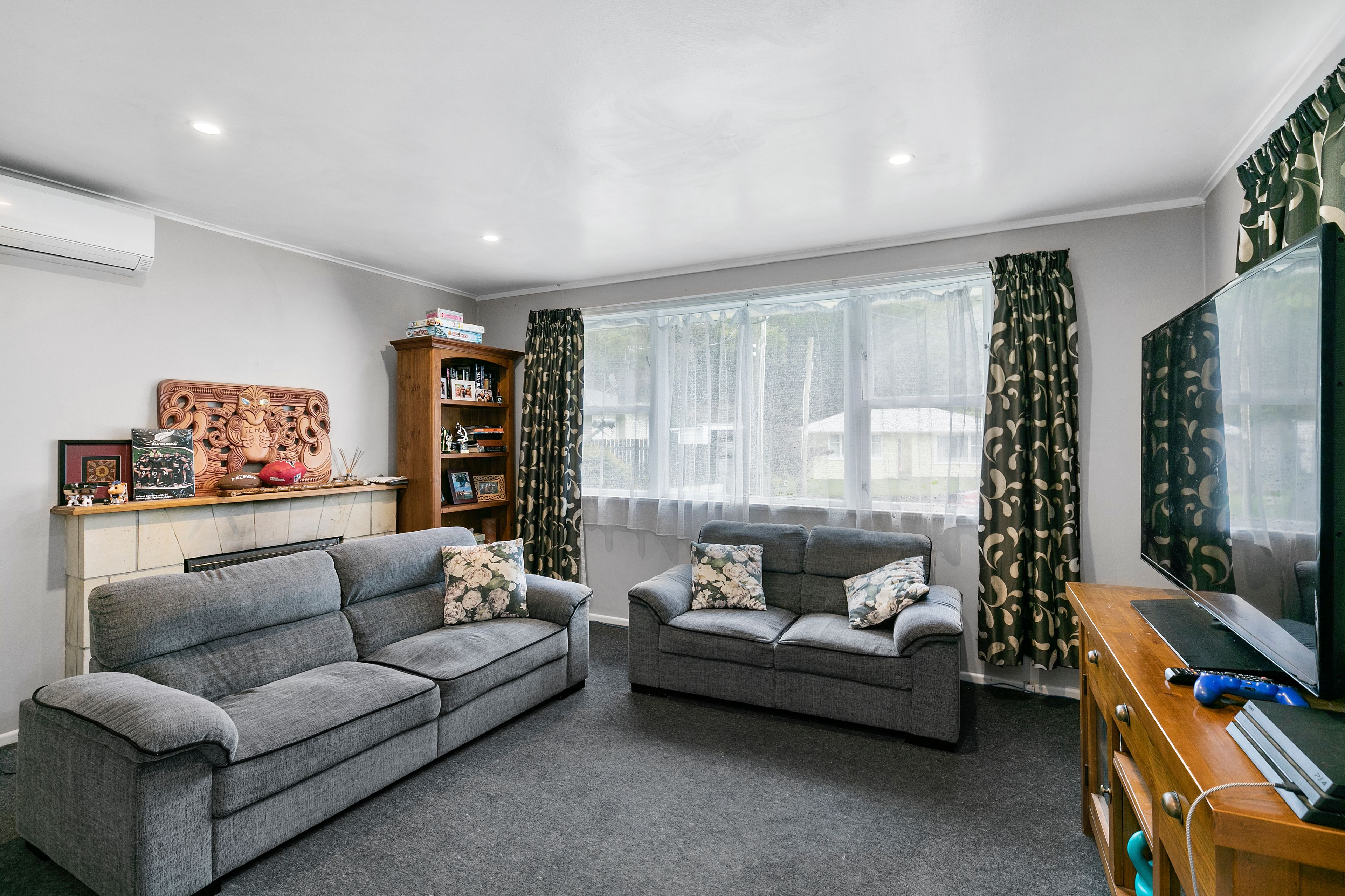 9 Shackleton Grove, Stokes Valley, Lower Hutt City