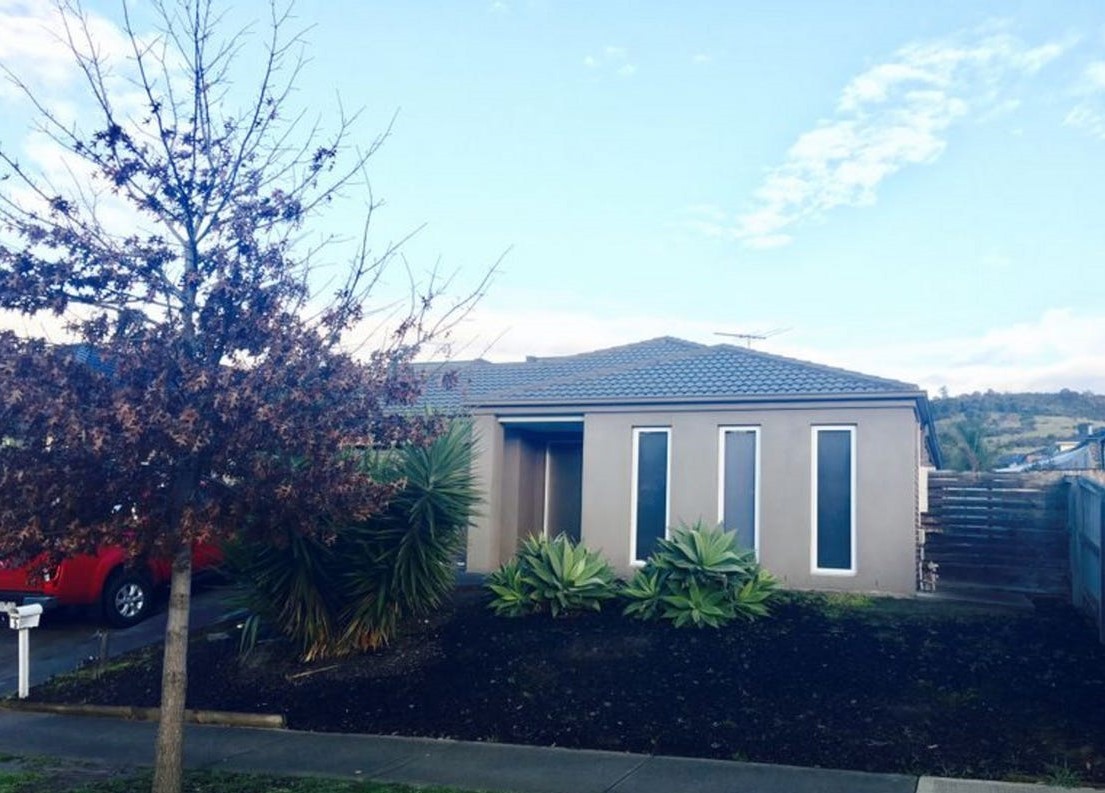 5 Quarry Hill Drive, South Morang, VIC 3752