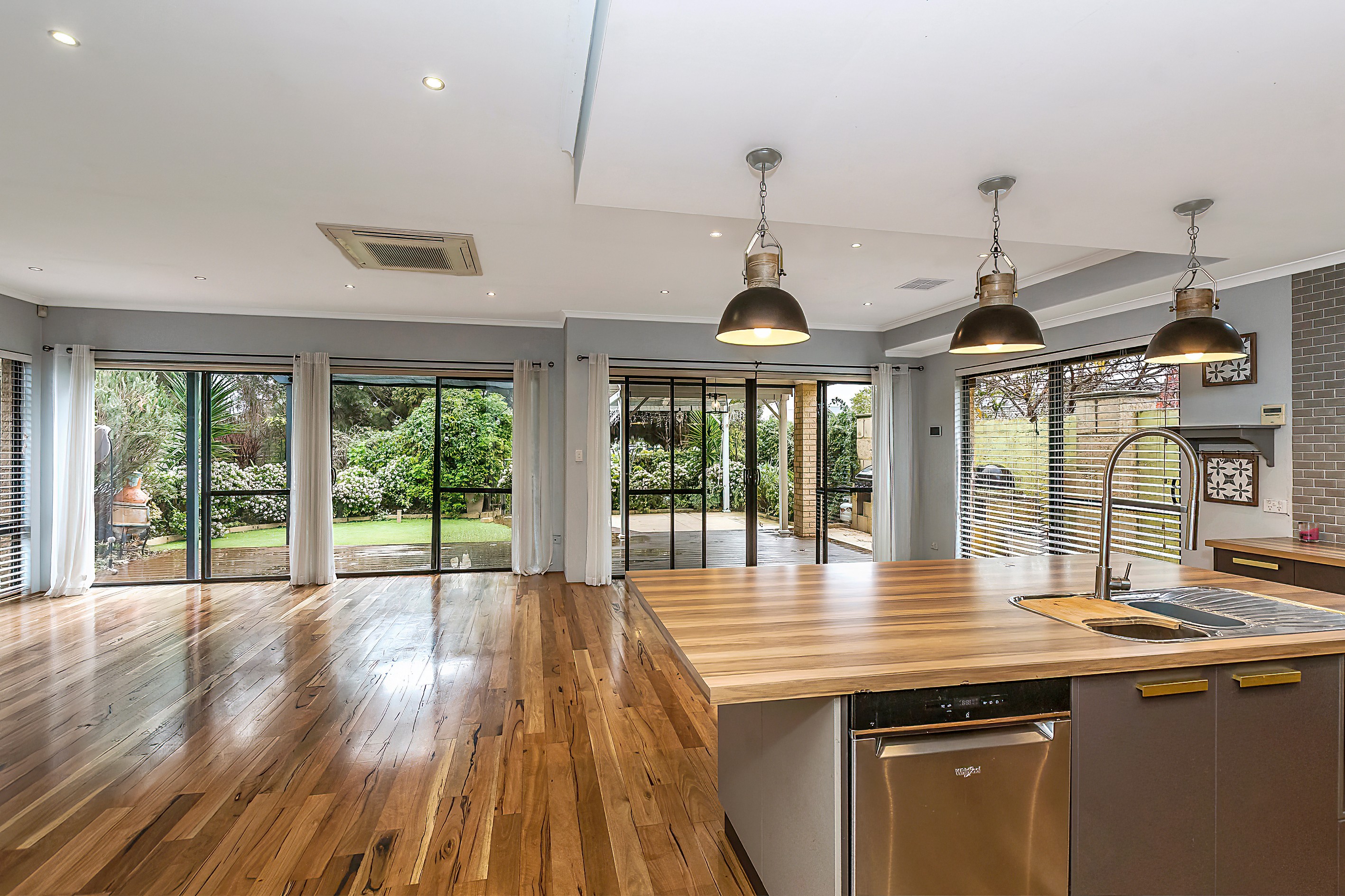 2 Melaleuca Lane, Baldivis, WA 6171