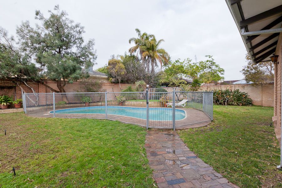 58 Gallop Road, Dalkeith, WA 6009